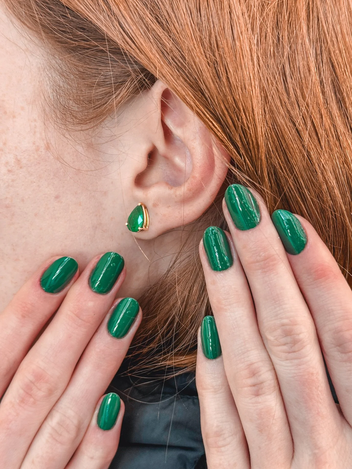 When your favorite salon is moving location, but nothing can stop you from matching your nails to your jewelry.

See you guys at 497 Broome St - 2nd floor

#GreenNails #EmeraldVibes #NailInspo #NYCNails