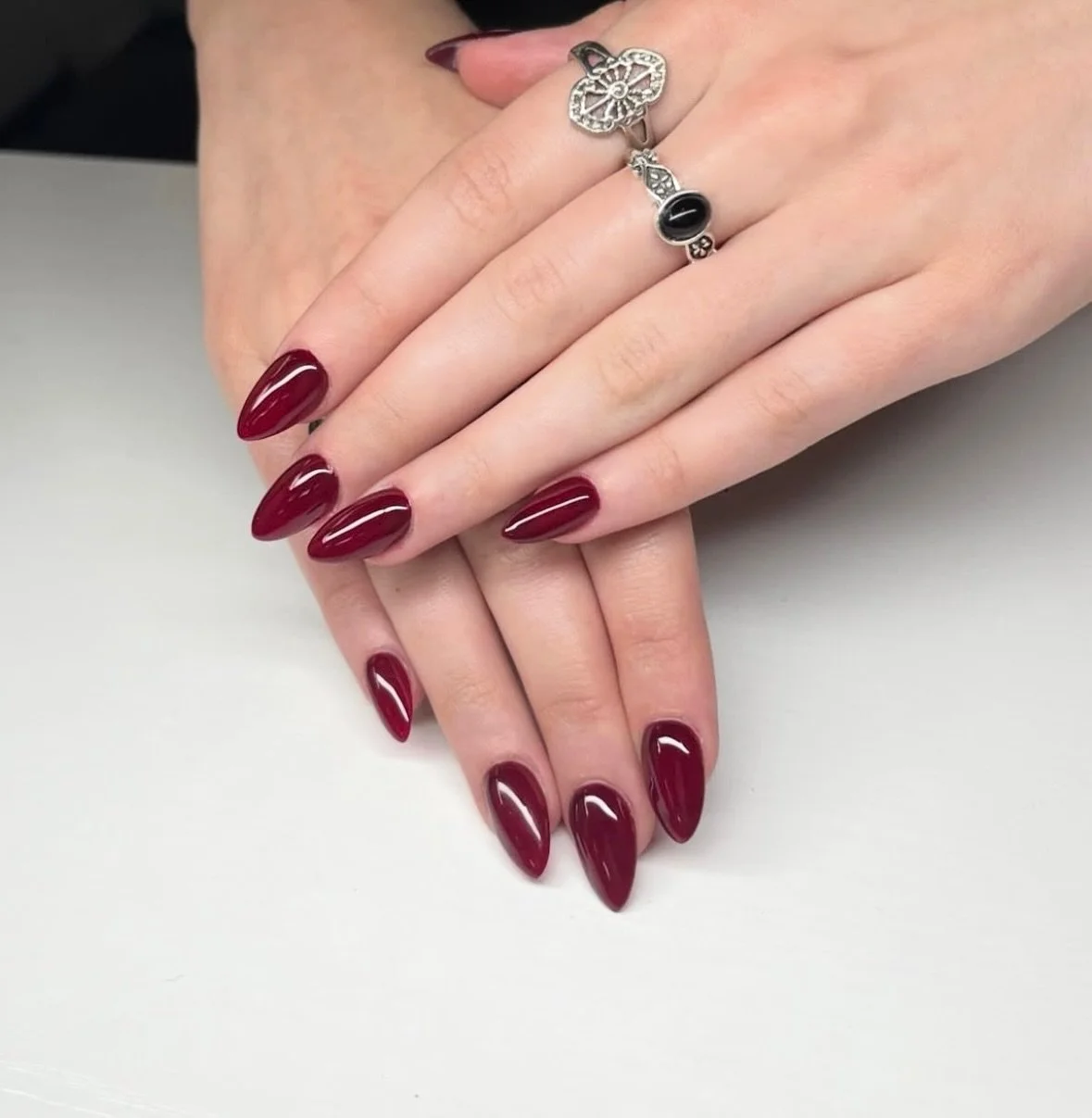 E-file manicure is officially on the menu at Maria Bonita. Meet Vanessa, our new nail technician, and her impeccable work. Book your spot through the link in bio.

#SoHoNails #EFileManicure #NailsNYC #NYCNails #ManicureNYC