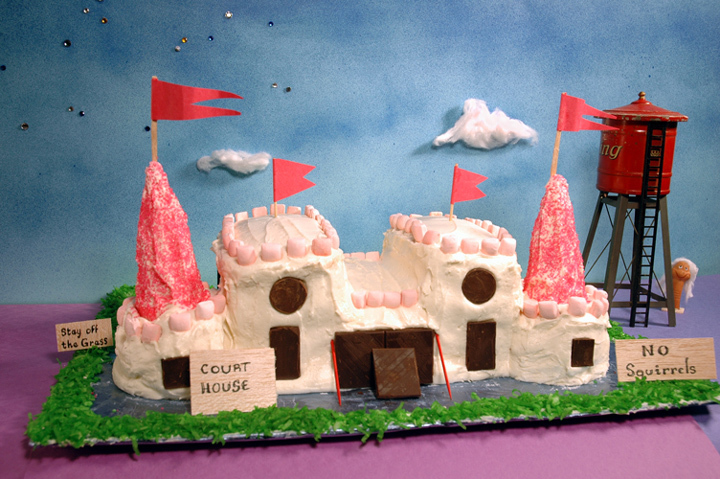 courthousecake12MAIL.jpg