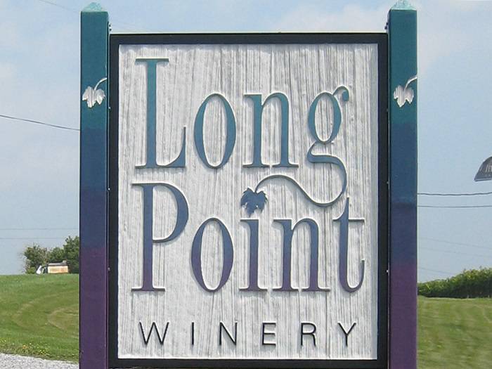 Long_Point_Winery_02.jpg