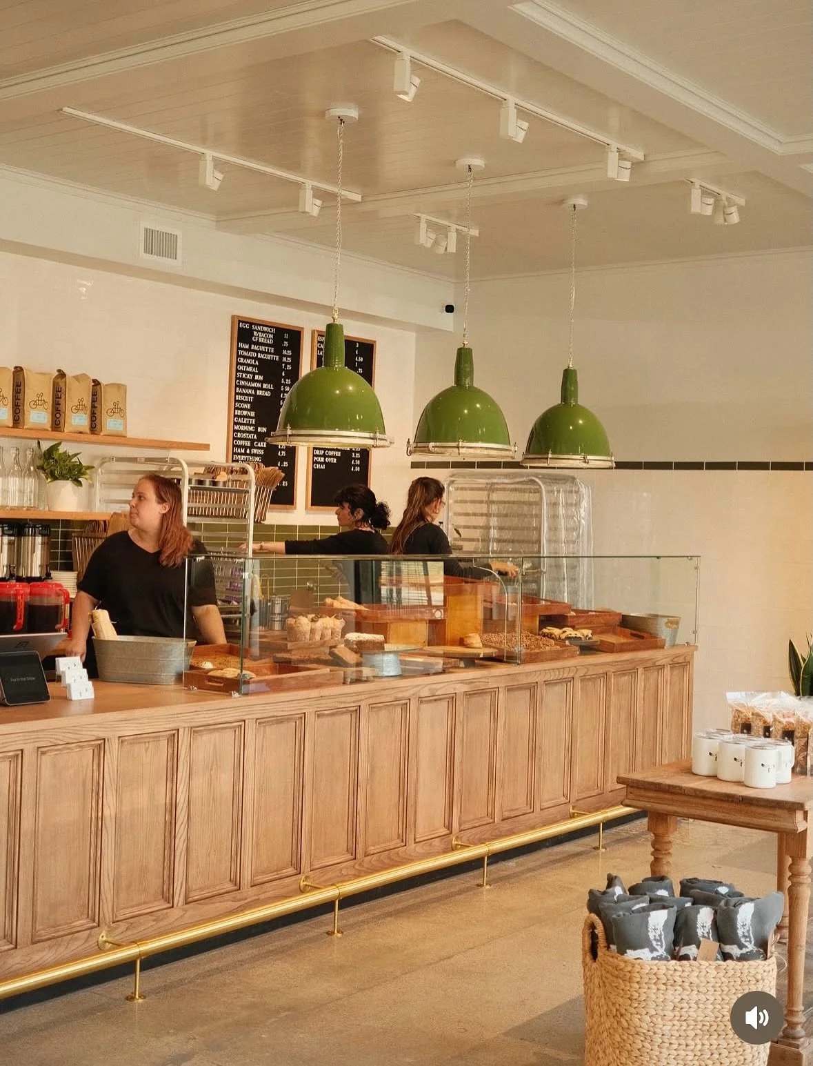 .
We spend months designing and documenting. Then the contractor spends months building. And then somehow in just a matter of days Jeff and Lauren and their talented team breathe life into it and make it come alive. Make it a Fox in the Snow. It&rsqu