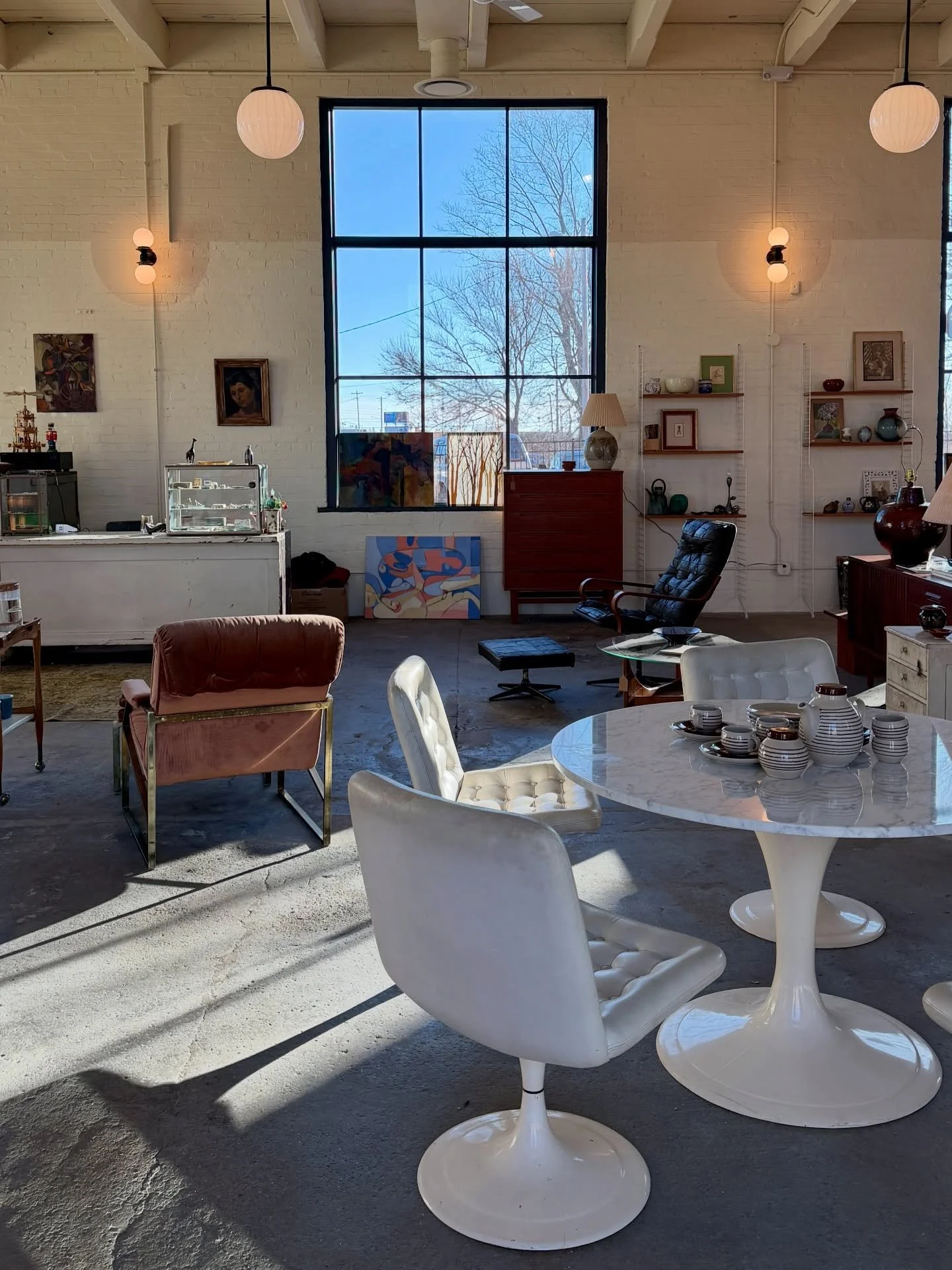 .
Now open for business! 
@your_hip_grandma &hellip; proving that vision has value, we are lost without optimism and persistence pays. Be sure to check them out. 

#gooddesignisgoodbusiness 

#adaptivereuse #architecture #retaildesign