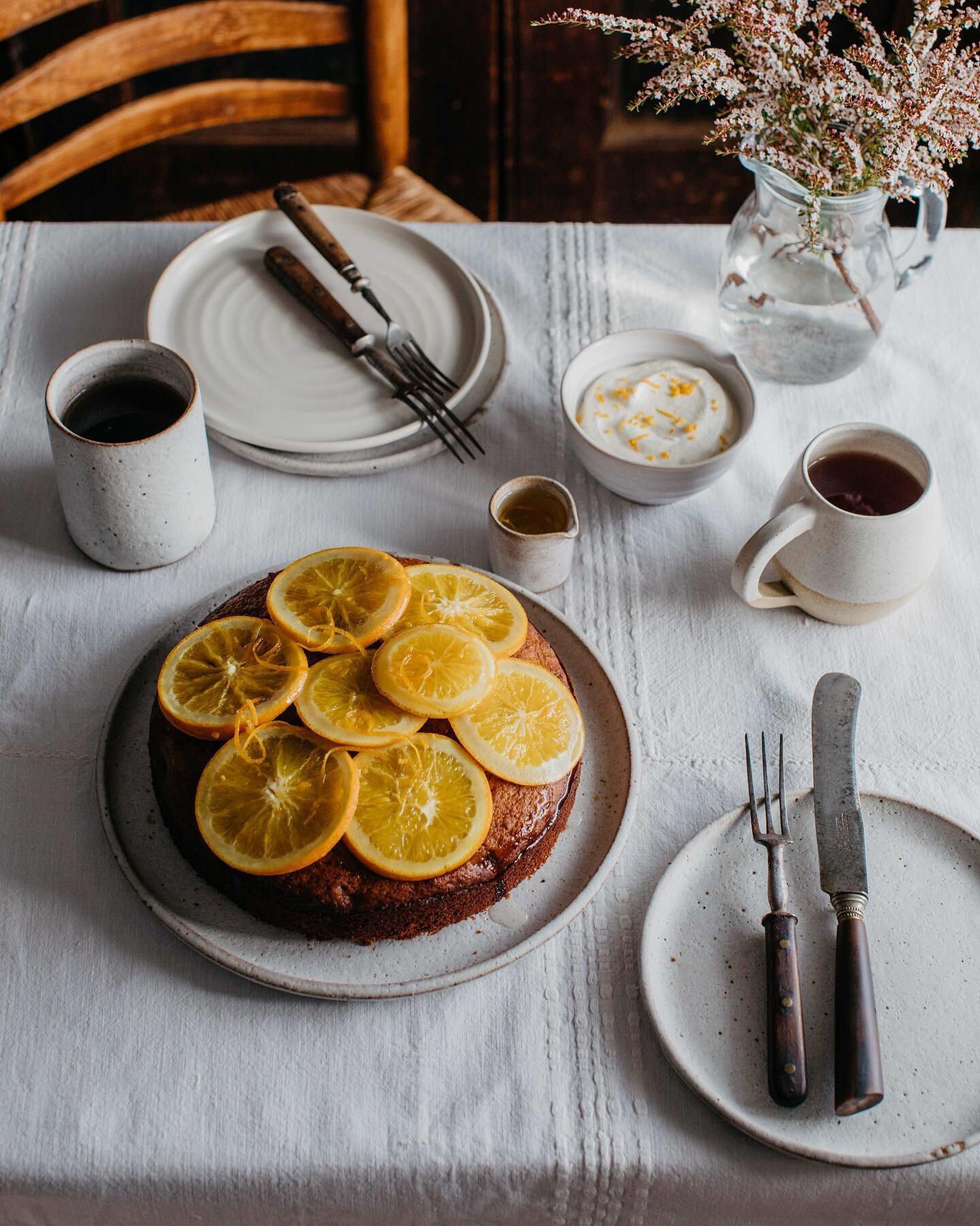 Orange, Cointreau and date cake with orange syrup and yoghurt cream. .
.
.
.
.
.
.
.
.

#feedfeedprops&nbsp;#lightlovers&nbsp;#onmytable#pursuepretty&nbsp;#foodstyling&nbsp;#slowliving&nbsp;#theartofslowliving&nbsp;#momentslikethese&nbsp;#provinciall