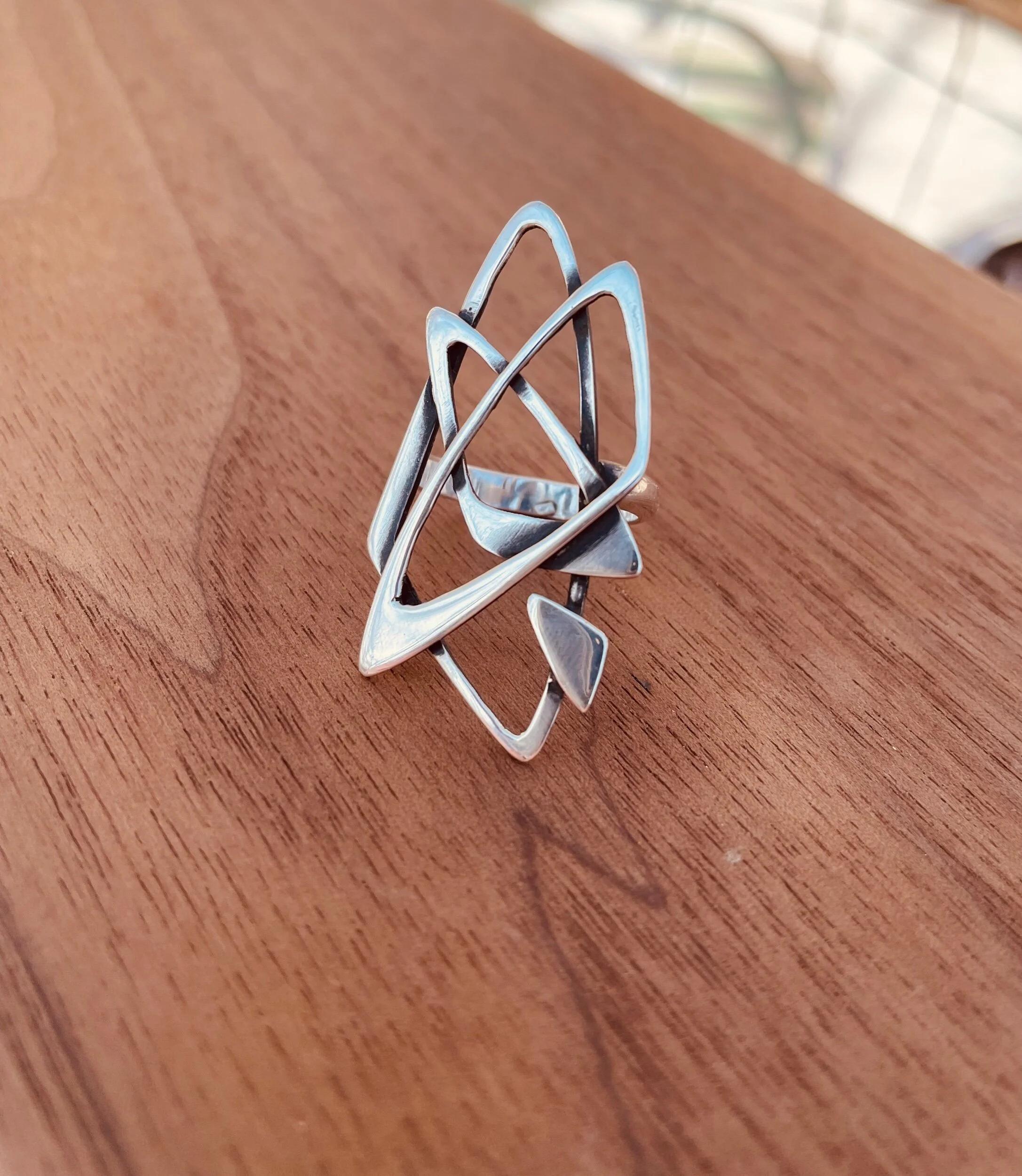 D0F867E9-1FC4-419C-A00F-27449829C40E