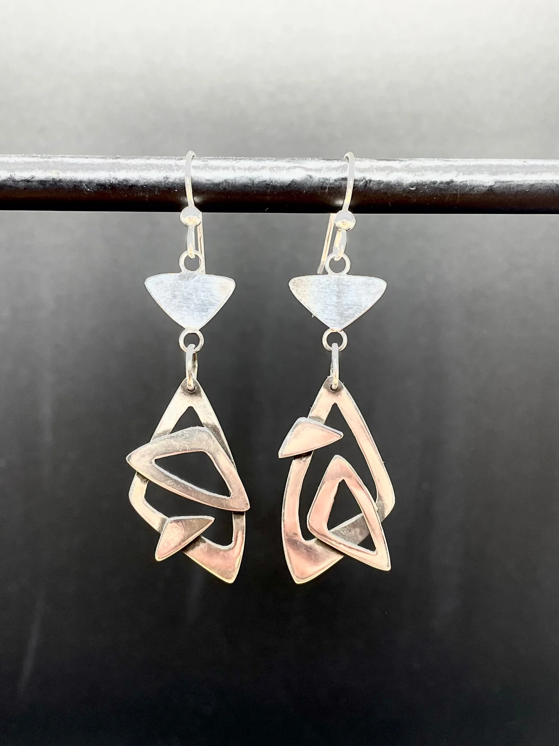 FBB78130-BB2F-4E8E-B6A8-CBB316385E35