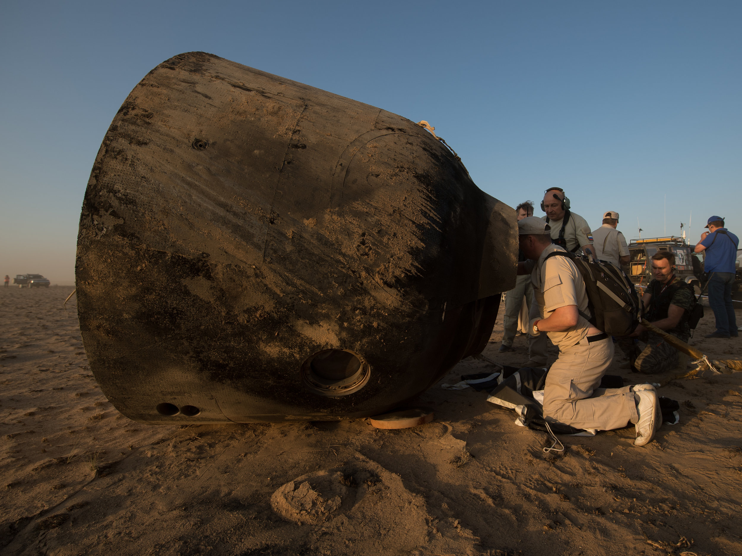 expedition-52-soyuz-ms-04-landing-nhq201709030032_36877231121_o.jpg