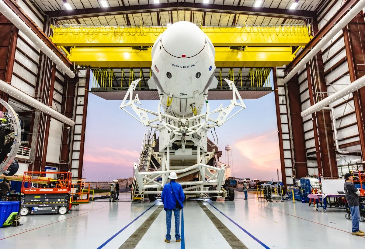 Falcon 9 With Crew Dragon Vertical At Launch Complex 39a Orbital Velocity