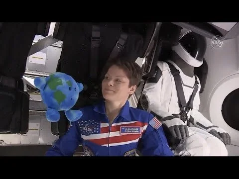 Crew Dragon welcoming ceremony