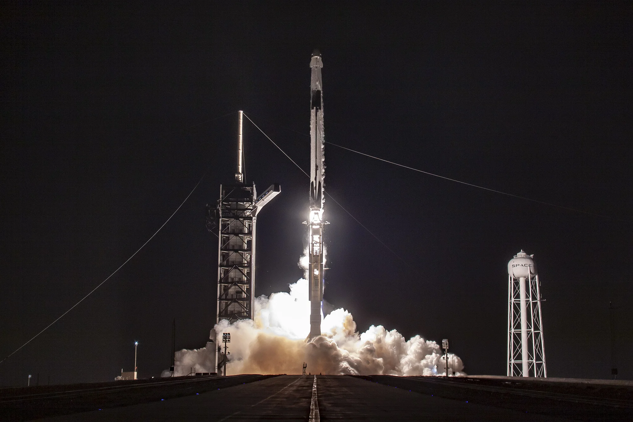 Crew Dragon launches