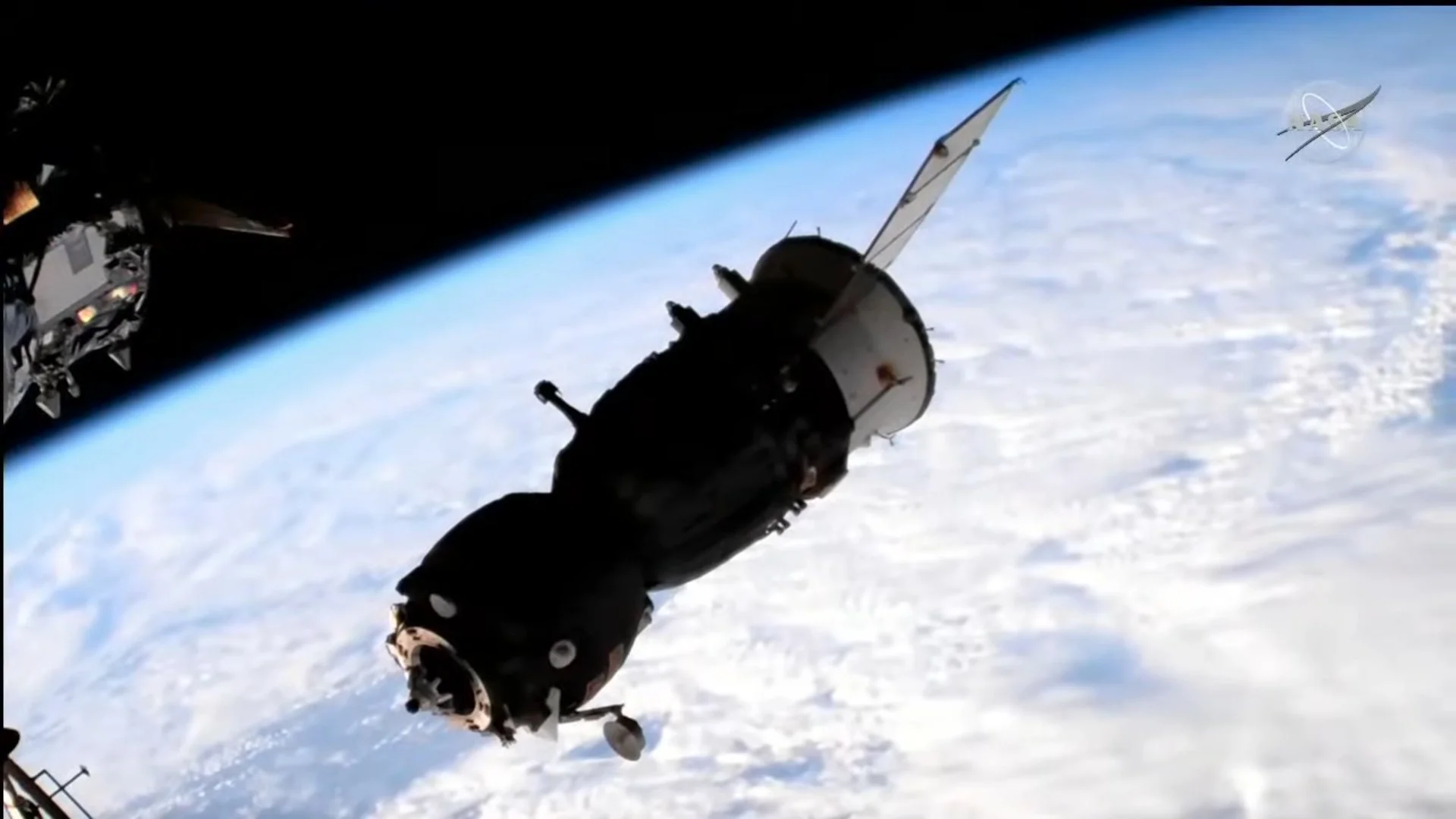Crippled uncrewed Soyuz MS-22 spacecraft returns to Earth