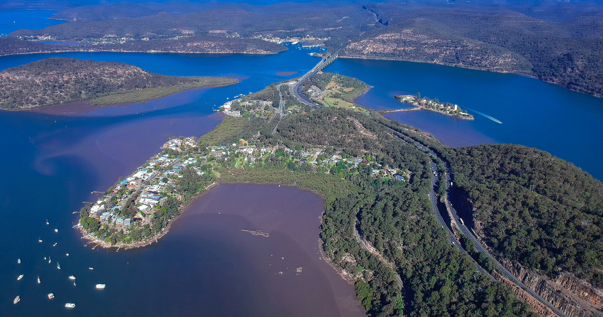 broken-bay-hawkesbury-river.gif