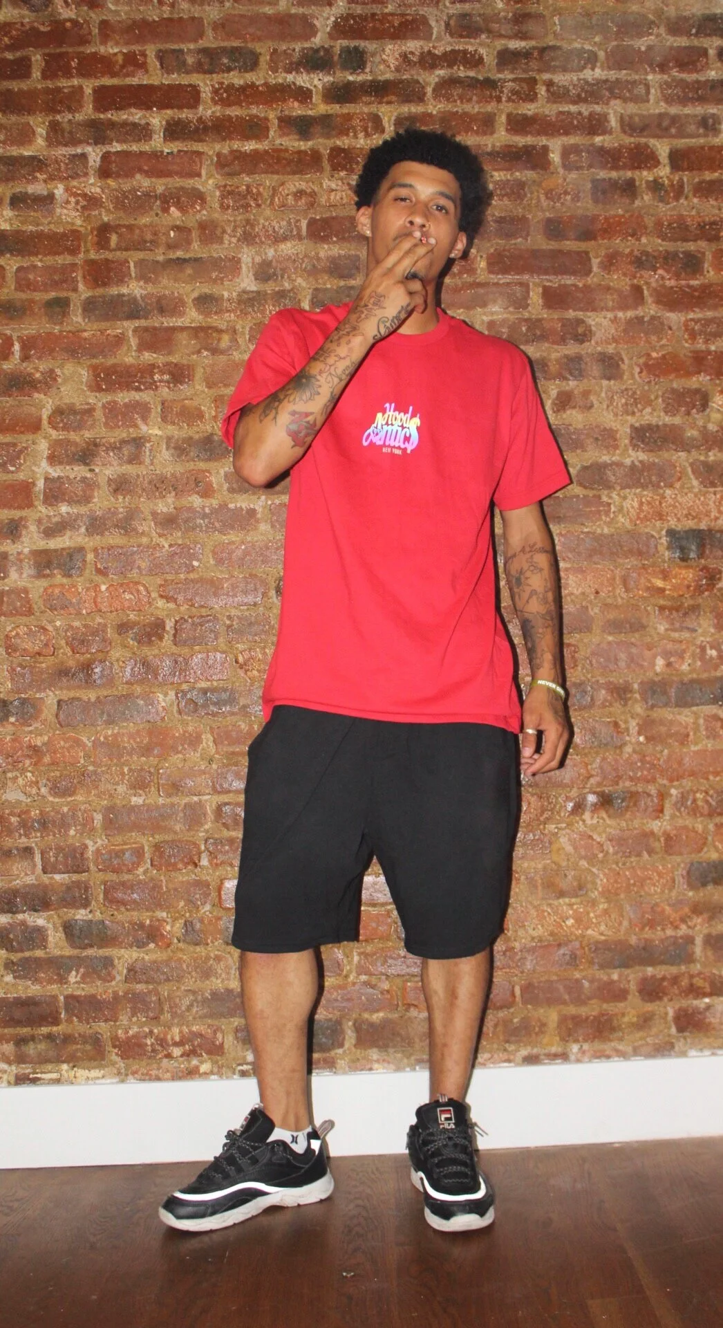 2239052D-217F-4144-AFC7-577F9E8C4534