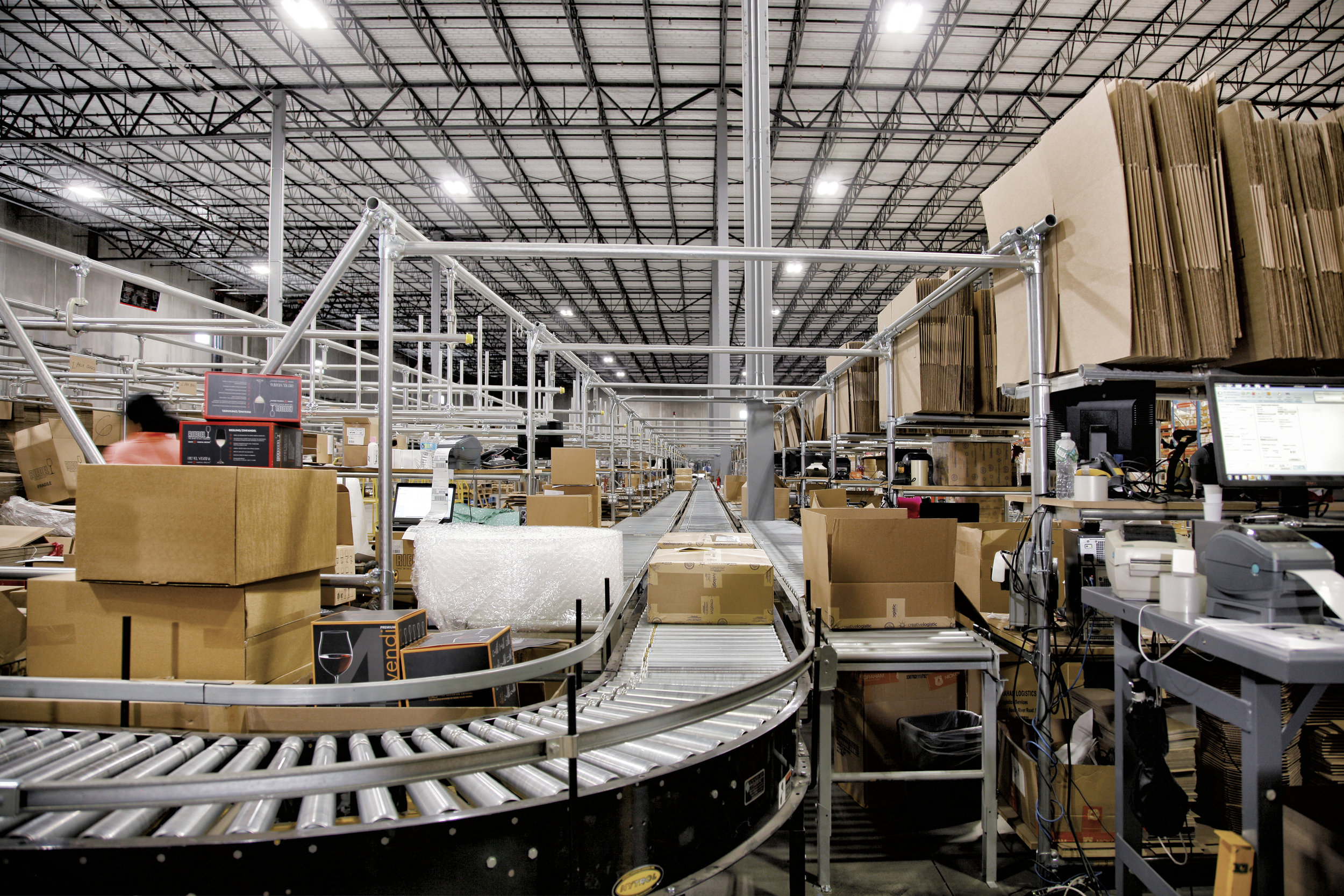 Welcome — Creative Logistic Services