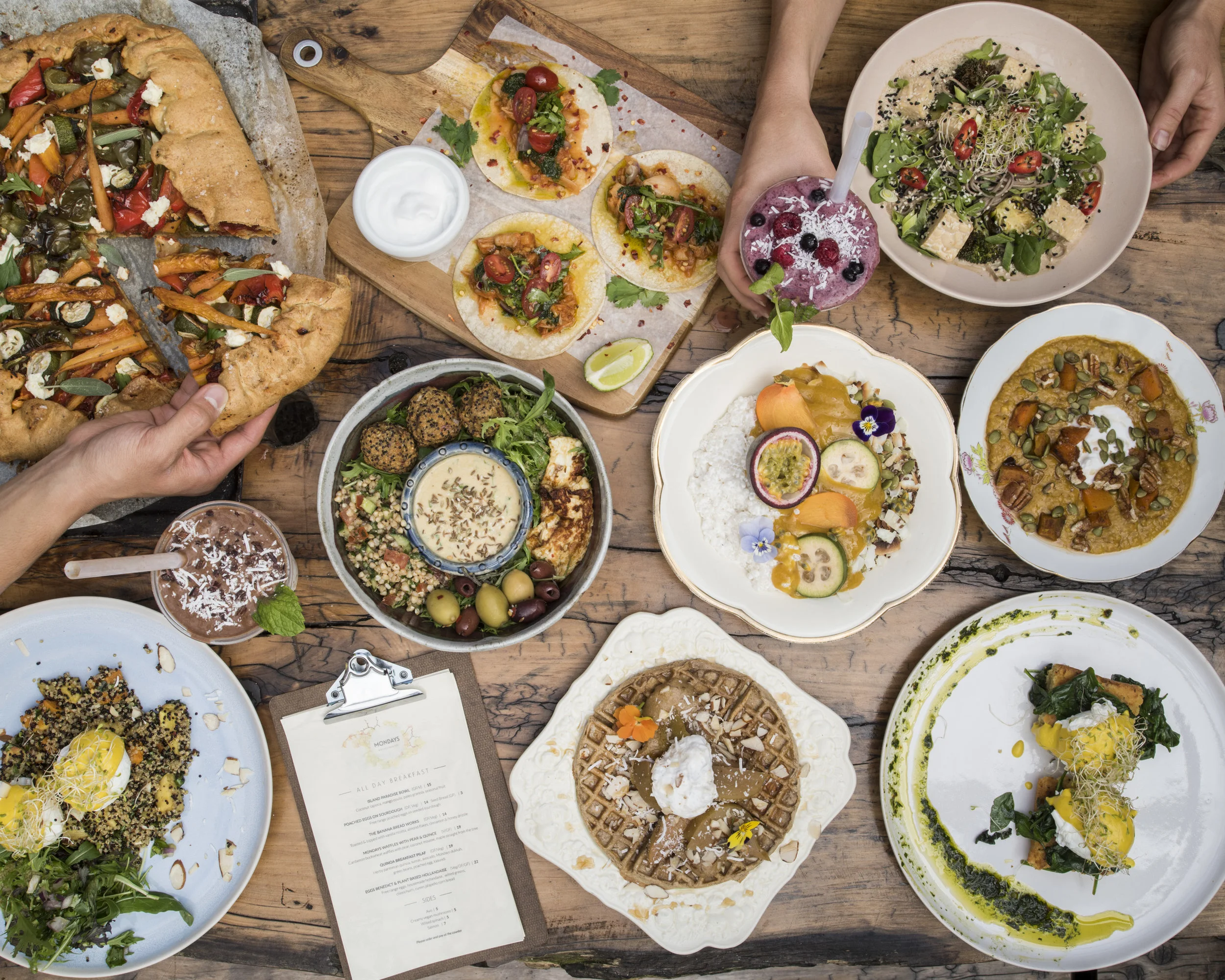 Mondays Wholefoods_Hero_2880x2304.jpg