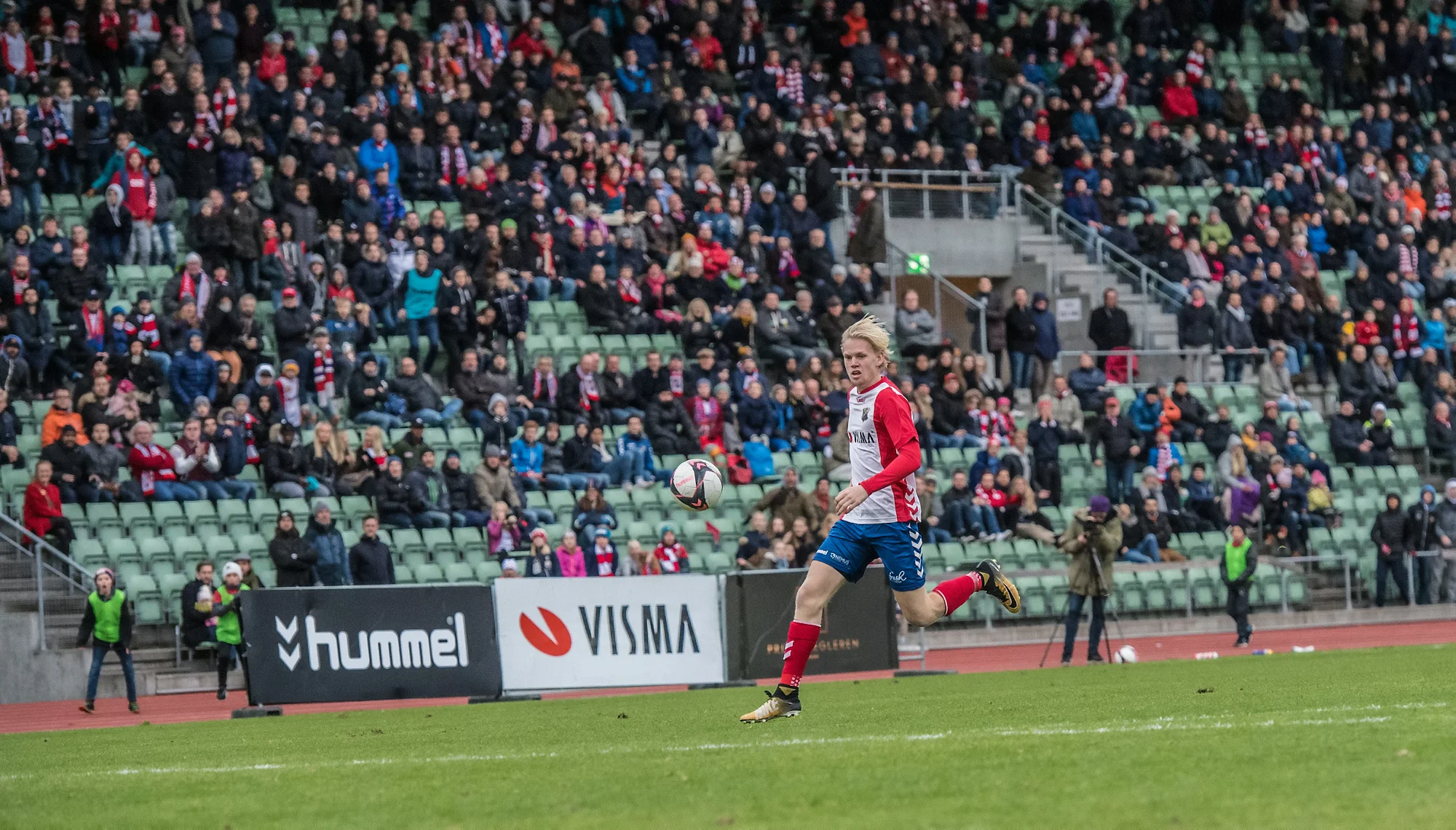 Åpner på Bislett!