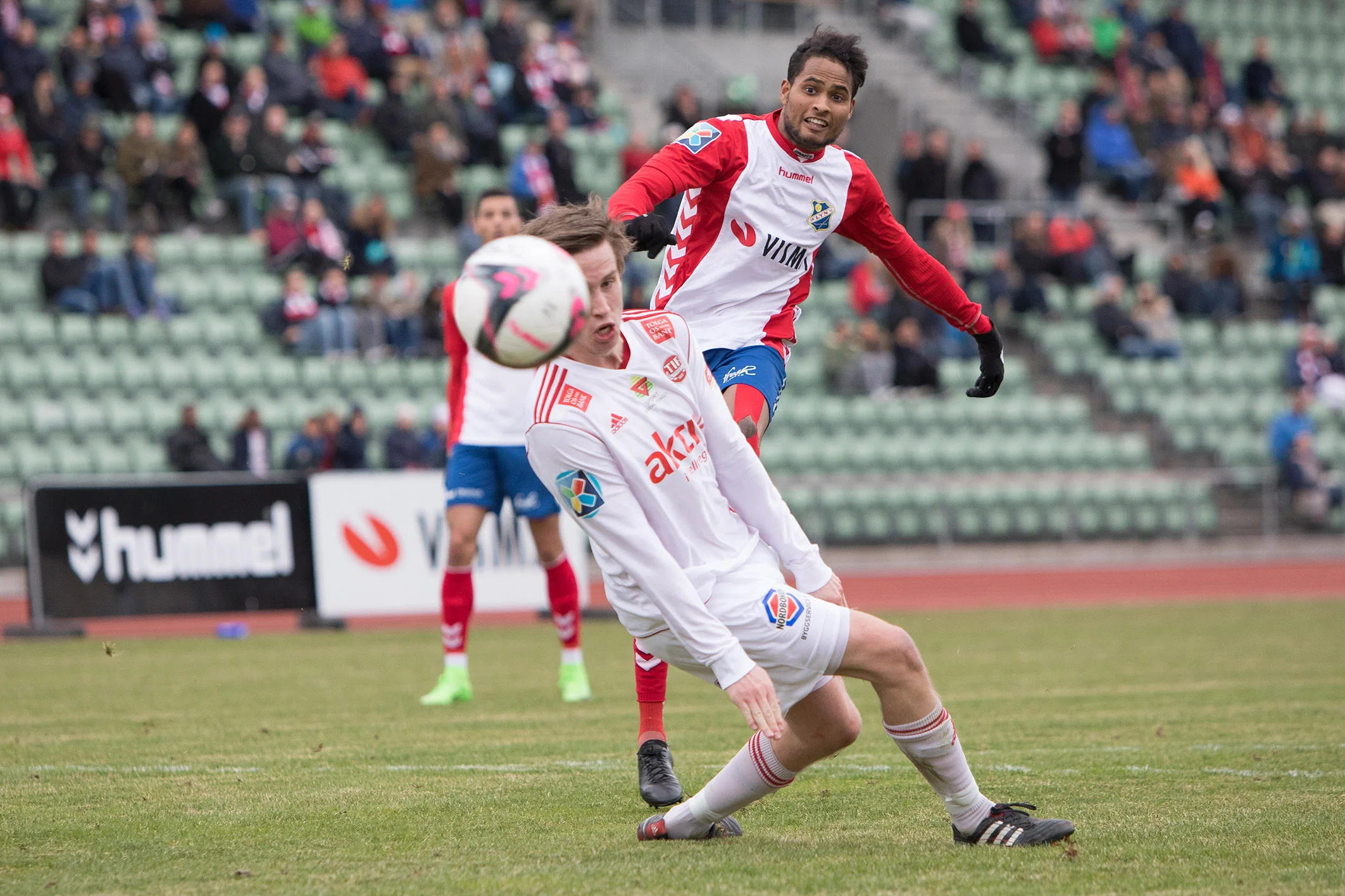 Anwar forlenger!