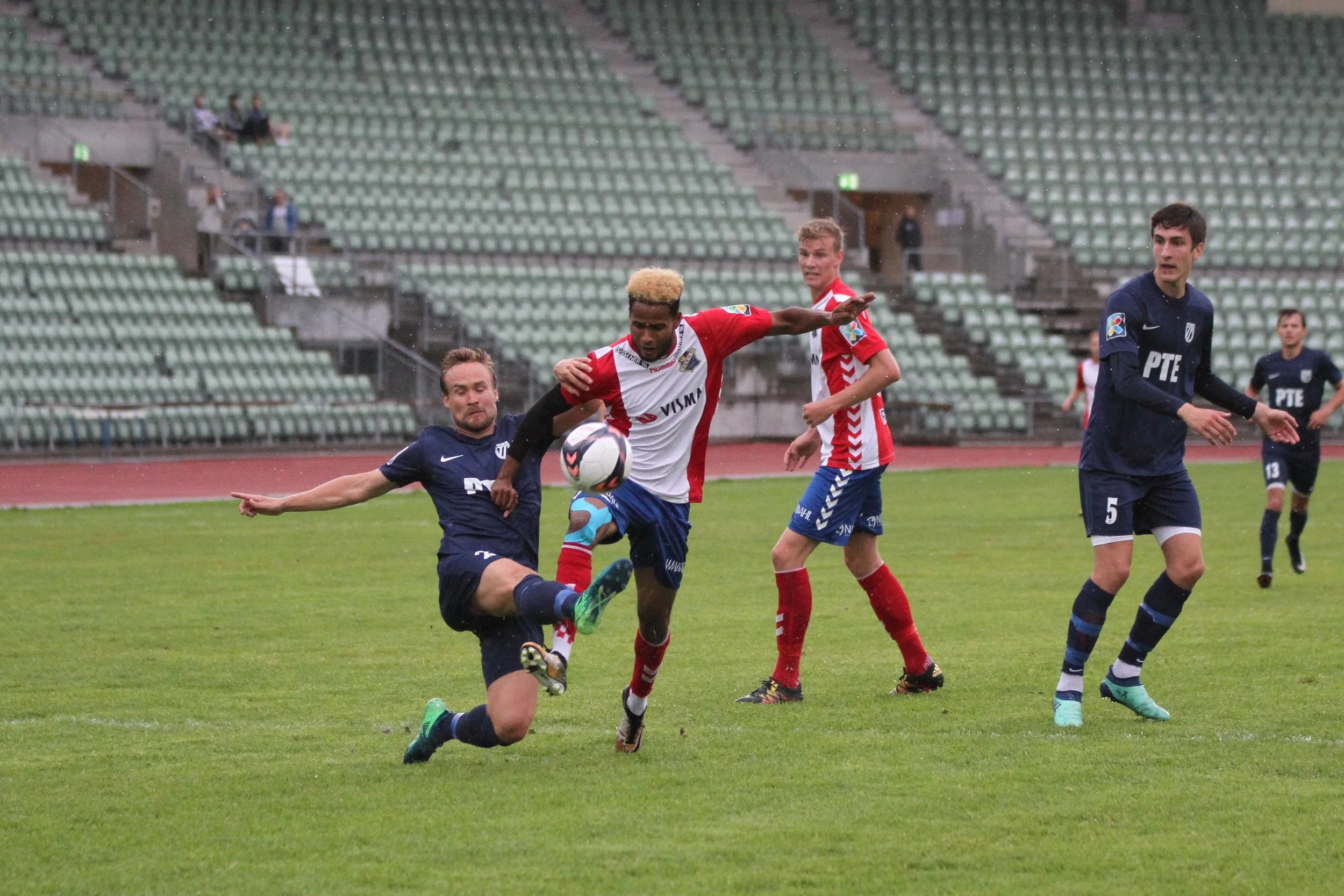 Før toppkampen: Frigg - Lyn