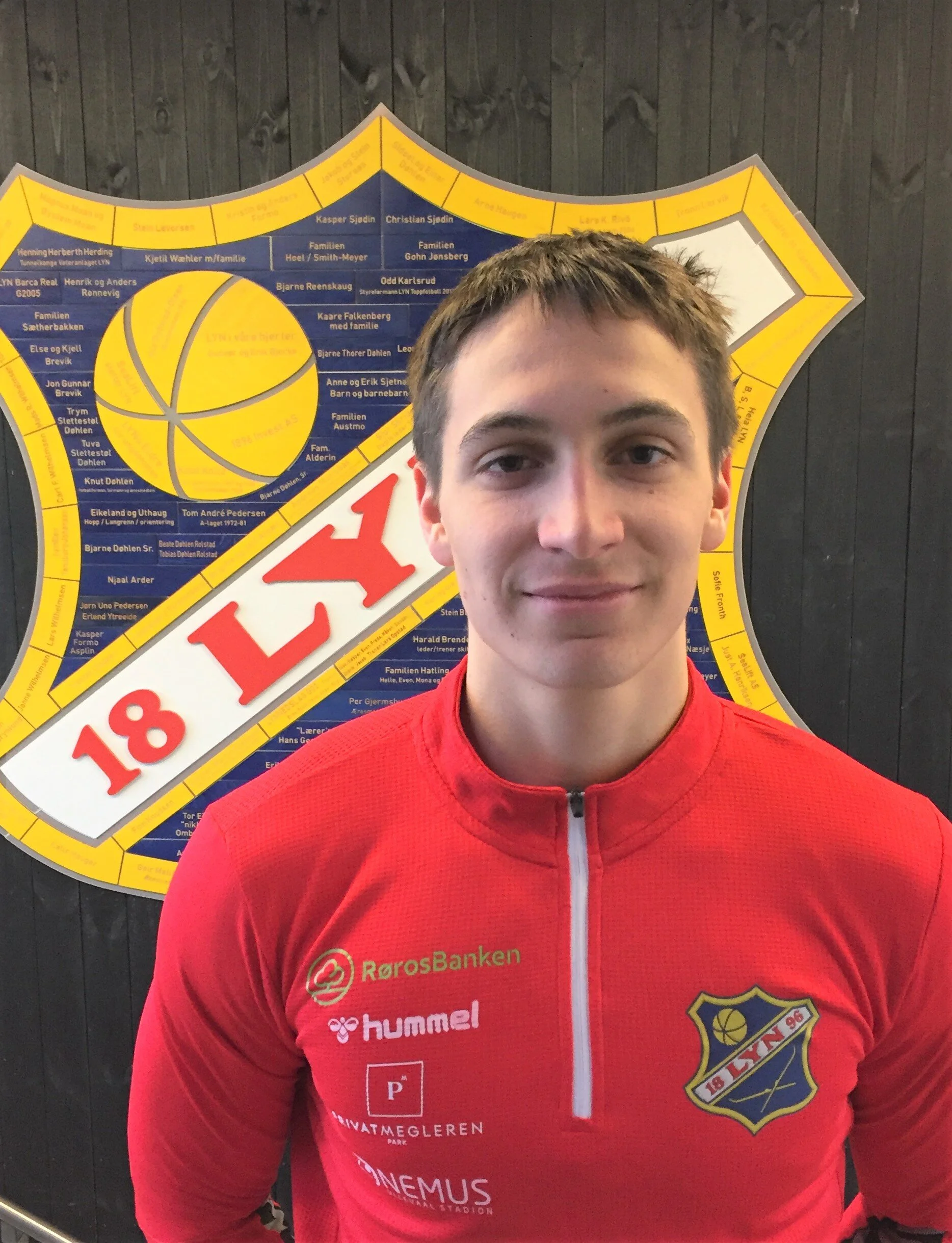Håkon Sjåtil - Kronprinsen av Ullevål Hageby