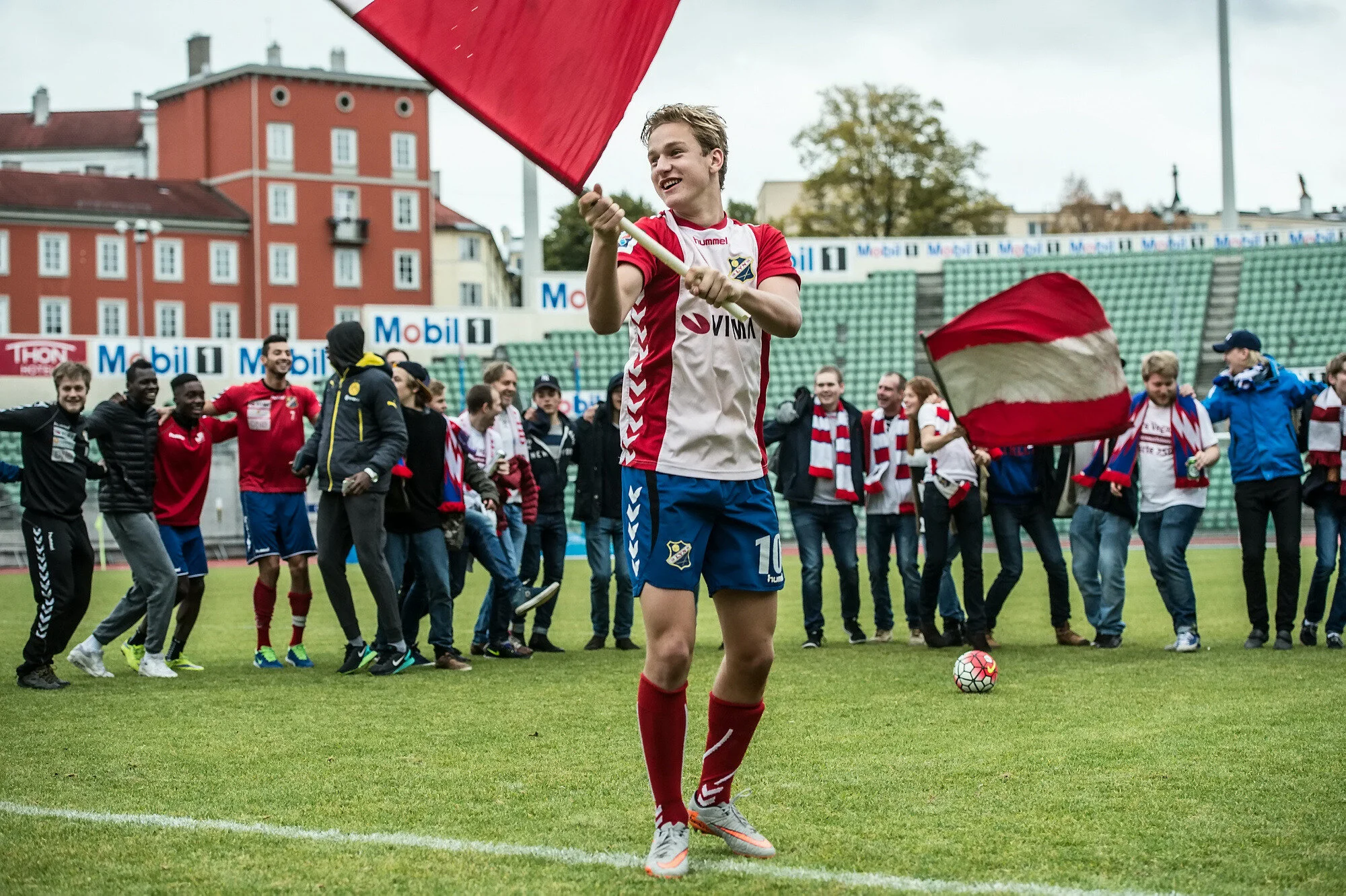 Eliteseriens beste spiss inn på eiersiden i Lyn 1896 AS