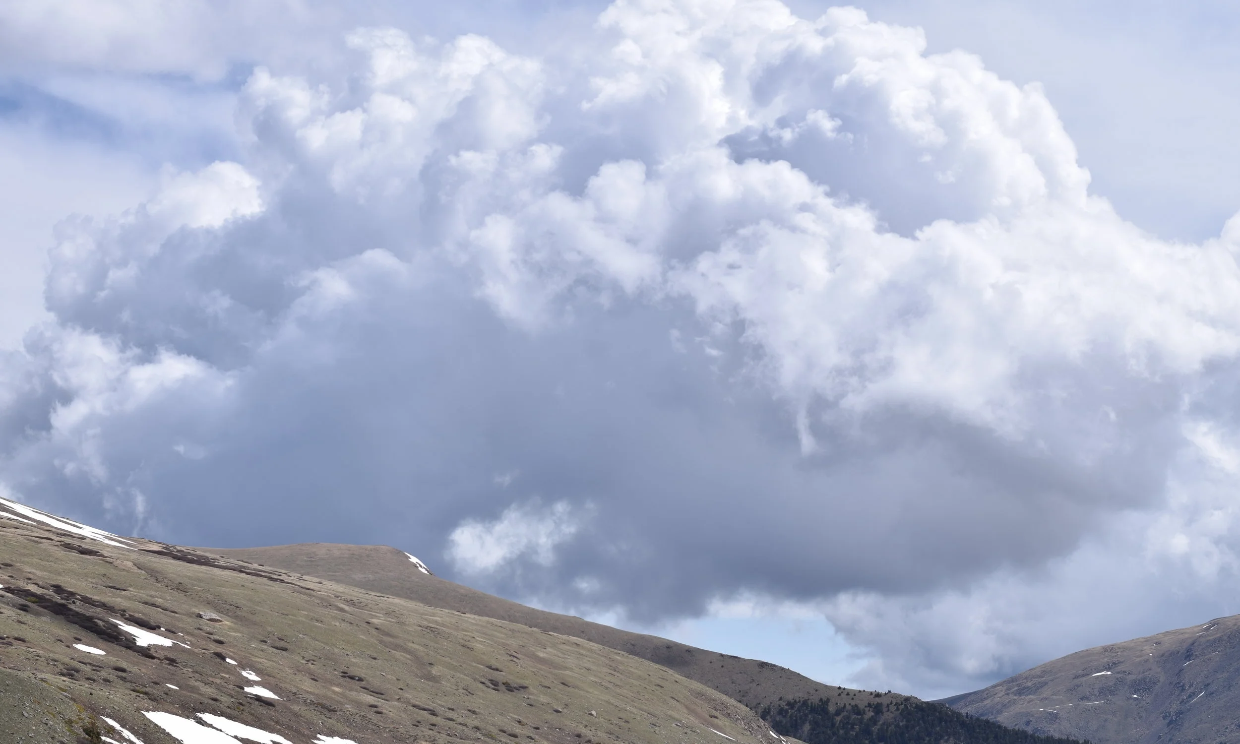 Clouds and wind