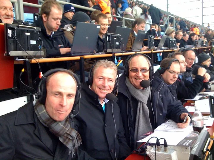 At derby 0ct 2010.jpg