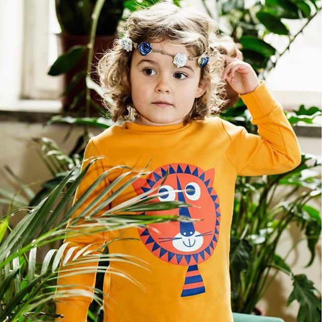 Thanks @ladnebebe for the lovely post on LOUVEA! 
#lifestyleblogger #kidswear #kidsfashion #girldress #boldprint #colourful #madeinuk #londonbrand #kidsbrand #kidsboutique #ladnebebe