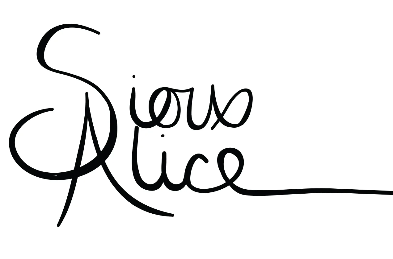 Logo 3 - 2015 I made this logo when I created my original website on Blogger. The line after the E went all the way under my page tabs. I was getting more into hand lettering and wanted something curly but I soon realised the the long E didn't fit very well on anything except my website.