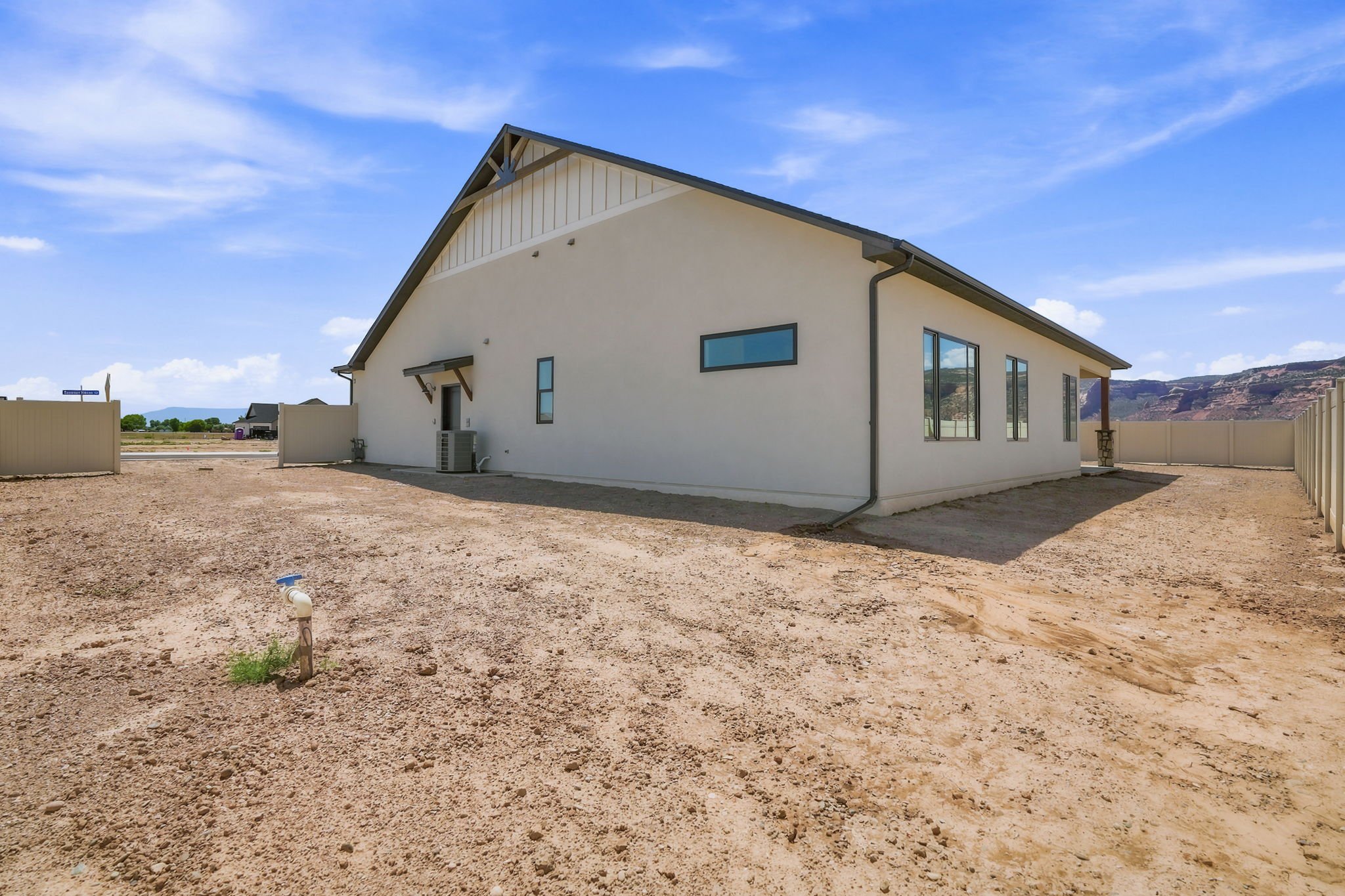 55-web-or-mls-1003 Summer Haven-51.jpg