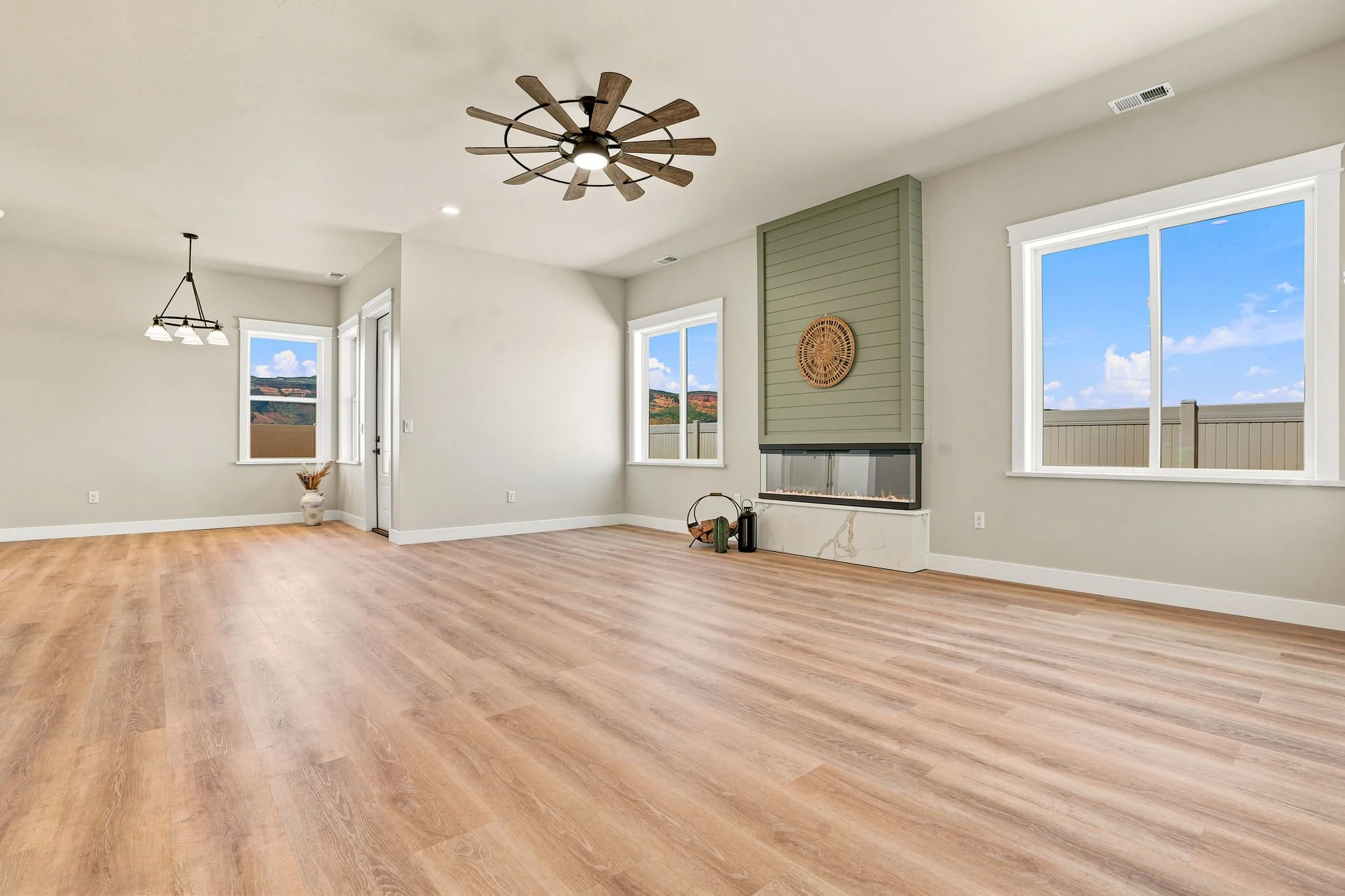 29-web-or-mls-1003 Summer Haven-29.jpg
