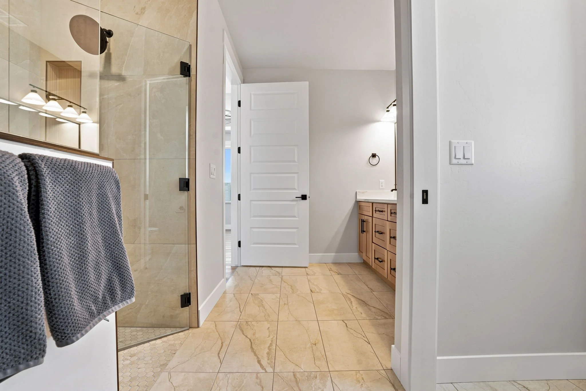 22-web-or-mls-1003 Summer Haven-22.jpg