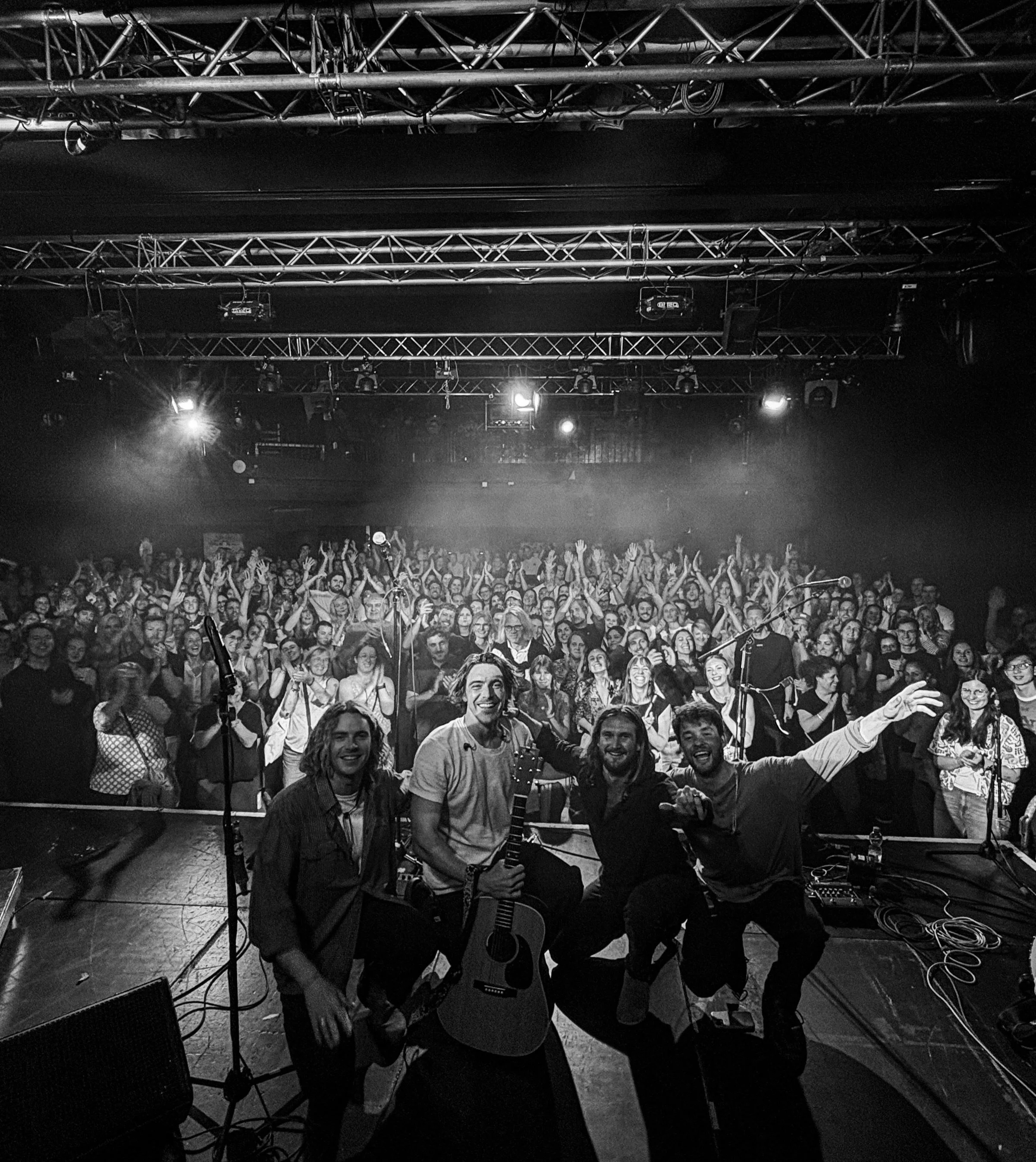 Z&uuml;rich lastnight! Swimming hole right at the venue, sun, $17 coffees and the notorious Swiss clapping that is always right on precisely on beat. Love this city, thanks for having us 2 years in a row!

@muhle_hunziken tonight Sold Out! Dreamed of