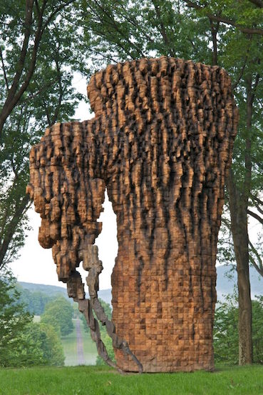 Luba . Ursula von Rydingsvard, 2010.