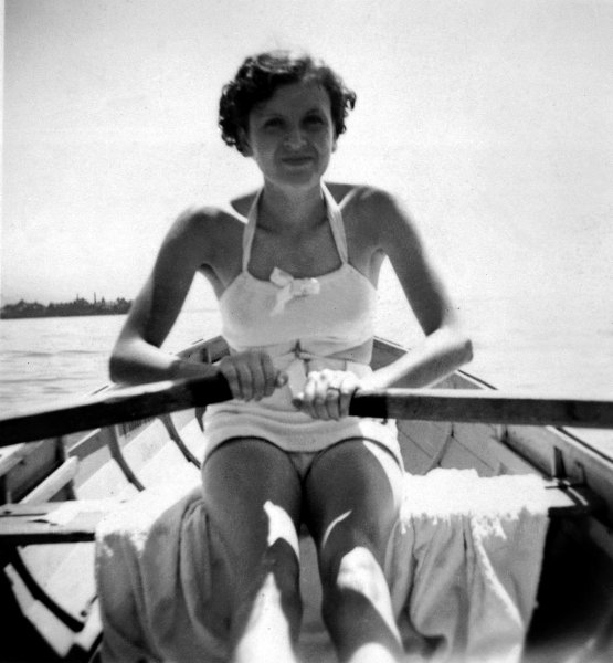 Eva Braun, 1937.