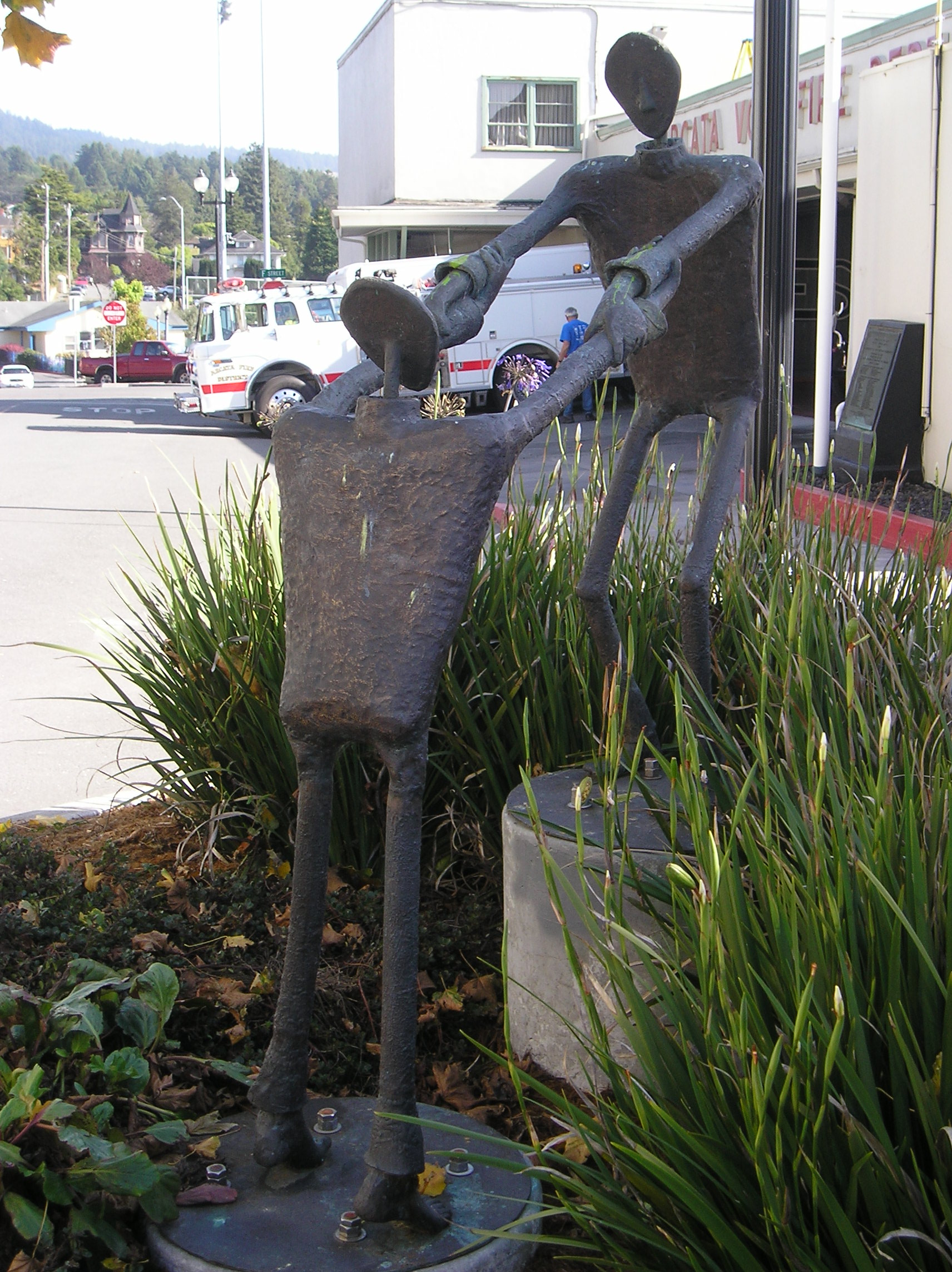  Grasp   Bronze  Located: Arcata California 