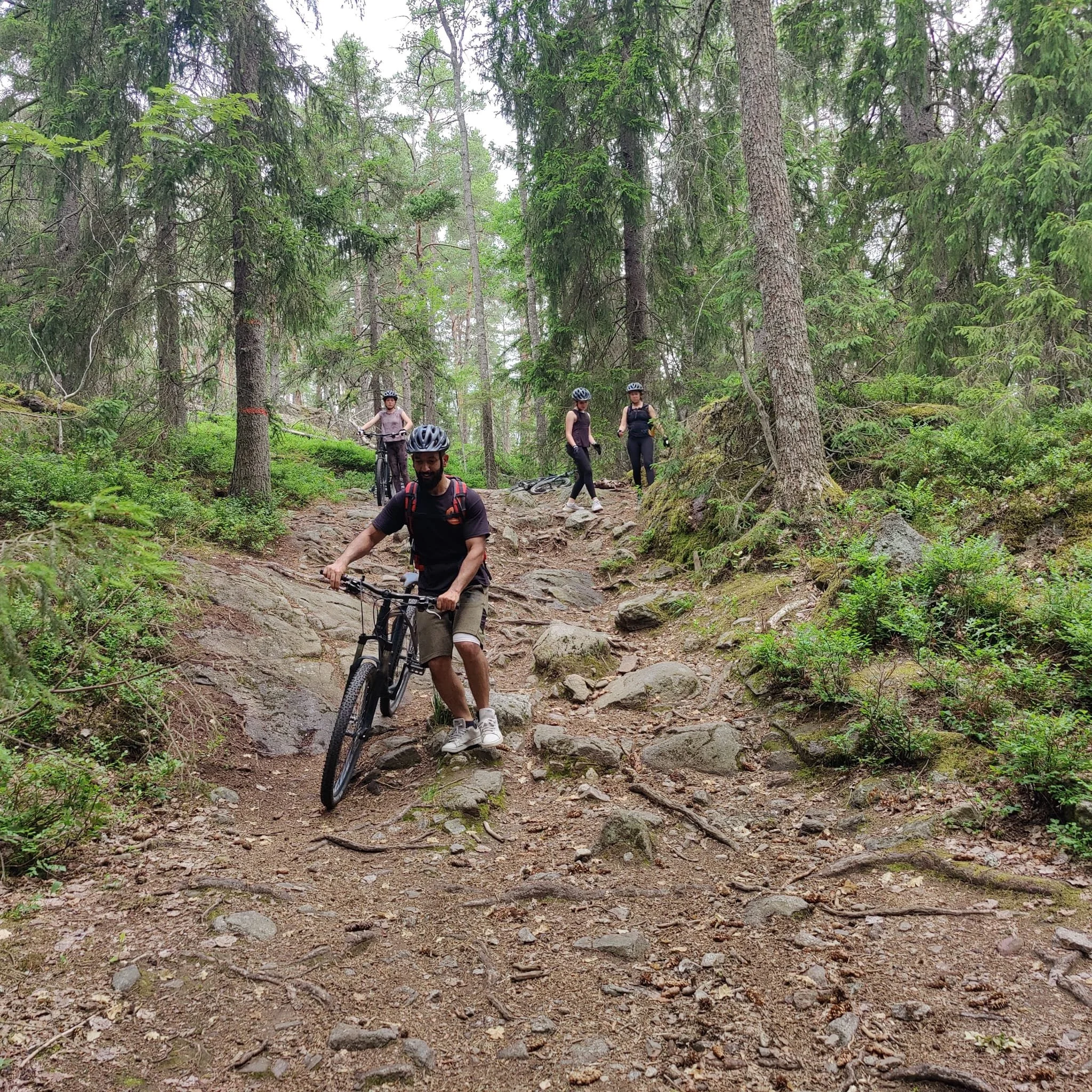 WhatsApp Image 2022-06-30 at 15.14.45 (2).jpeg