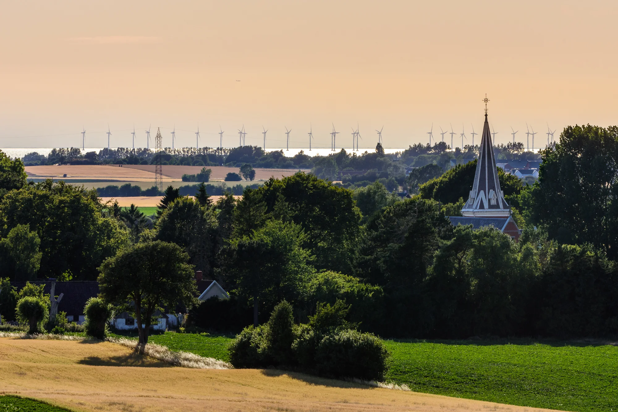 Mellan_Grevie kyrka med Lillgrund