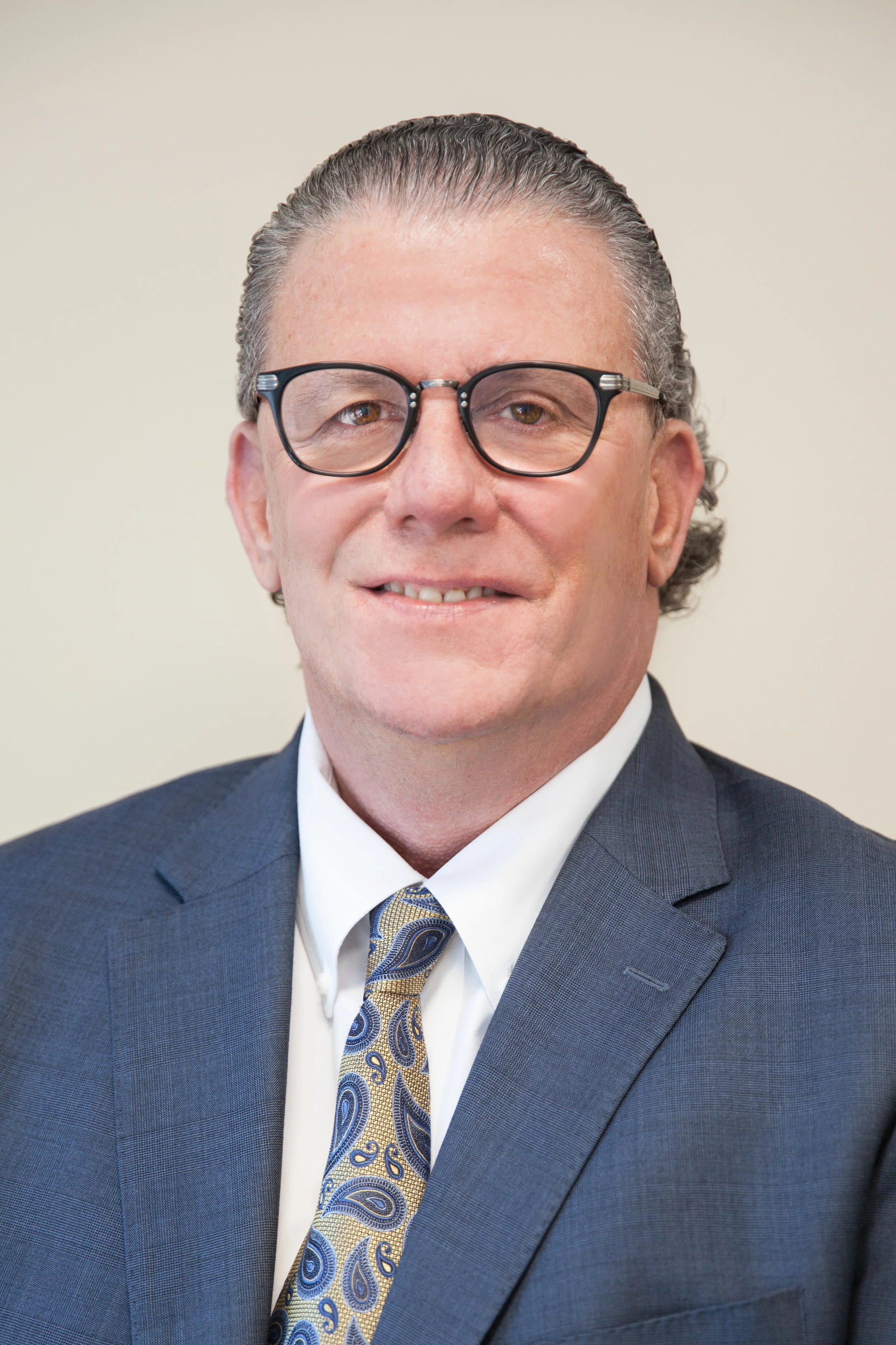 <strong>James W. Linhares</strong><br>Chief Executive Officer