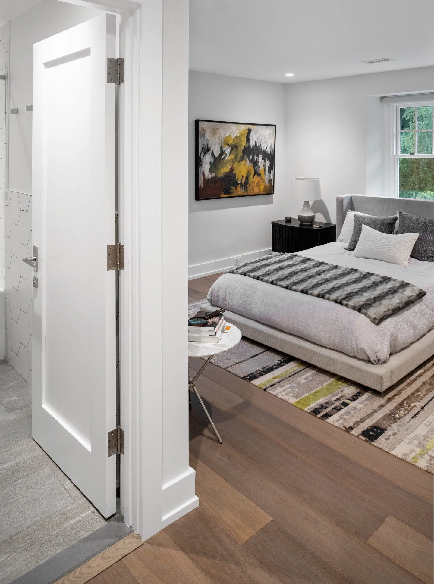 Every bedroom deserves an ensuite.

Architect: Cunningham Architecture
Builder: Great Estates

#cunnarch #youneedanarchitect
#philadelphiaarchitect #mainlinearchitect #homerenovation #customhomes #bedroom #bathroom #ensuite #ensuitebathroom