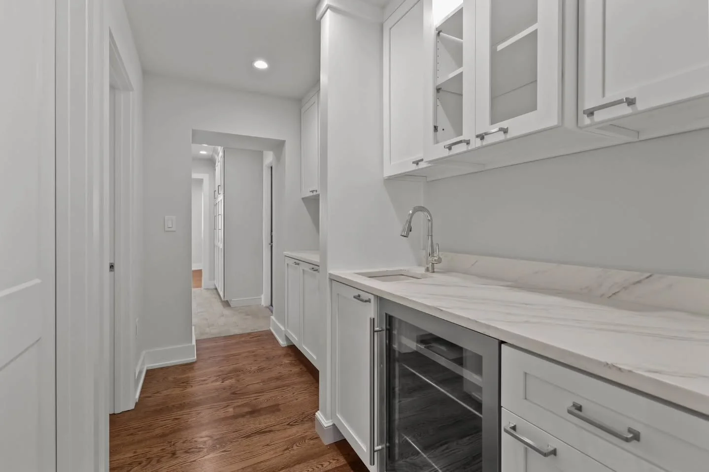 A well-planned butler's pantry can elevate the functionality of any kitchen.

Architect: @cunnarch 
Builder: @tfbuilders 
Photo: @mikesperandophoto