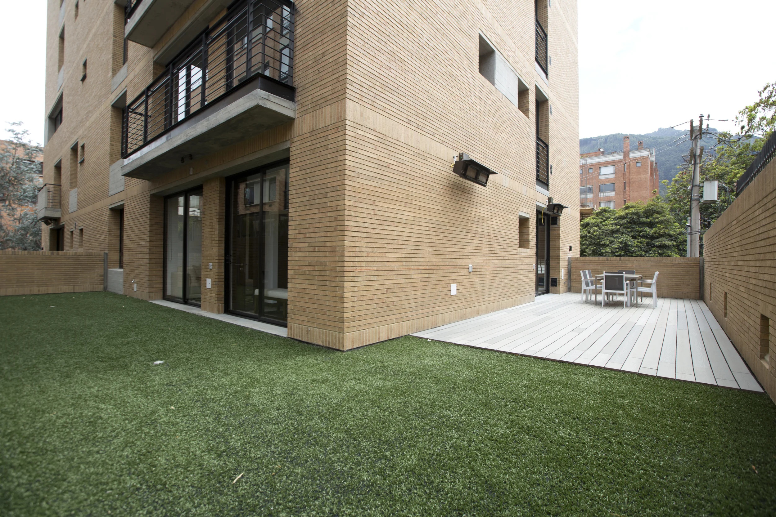 SUPERIOR RESIDENCE