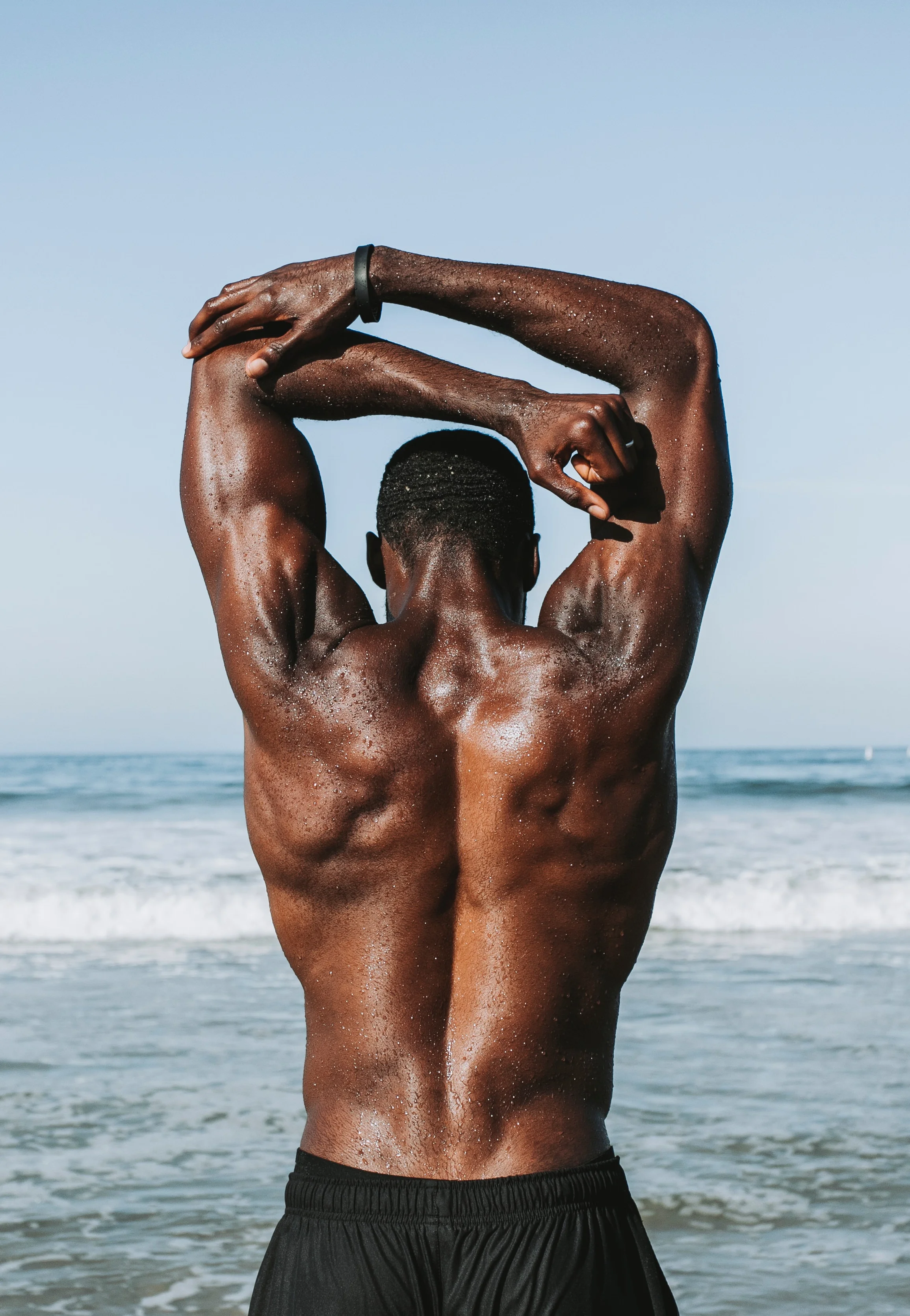 athlete-back-backside-1391419 (1).jpg