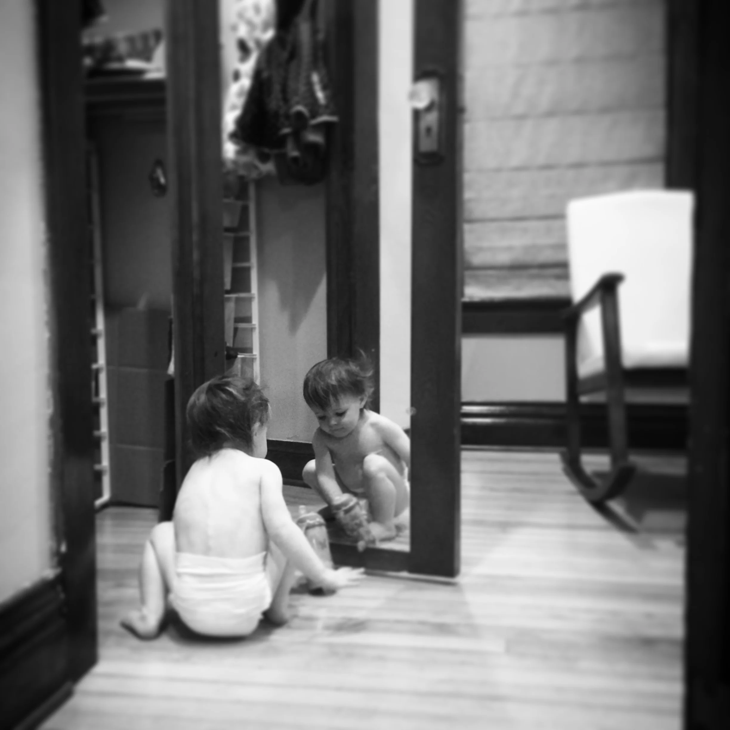   Lucy. Mirror. 12-24-16.  
