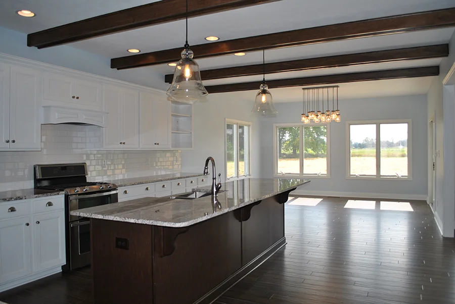 326 SAGAMORE 034.JPG