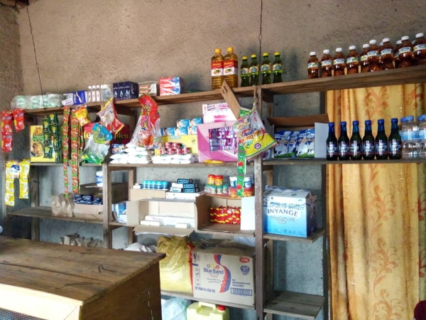 Household items: spices, salt, sugar, pasta, oil, juice, water, toothpicks, soap, toothpaste, toilet paper, etc. Many important and high-demand items!