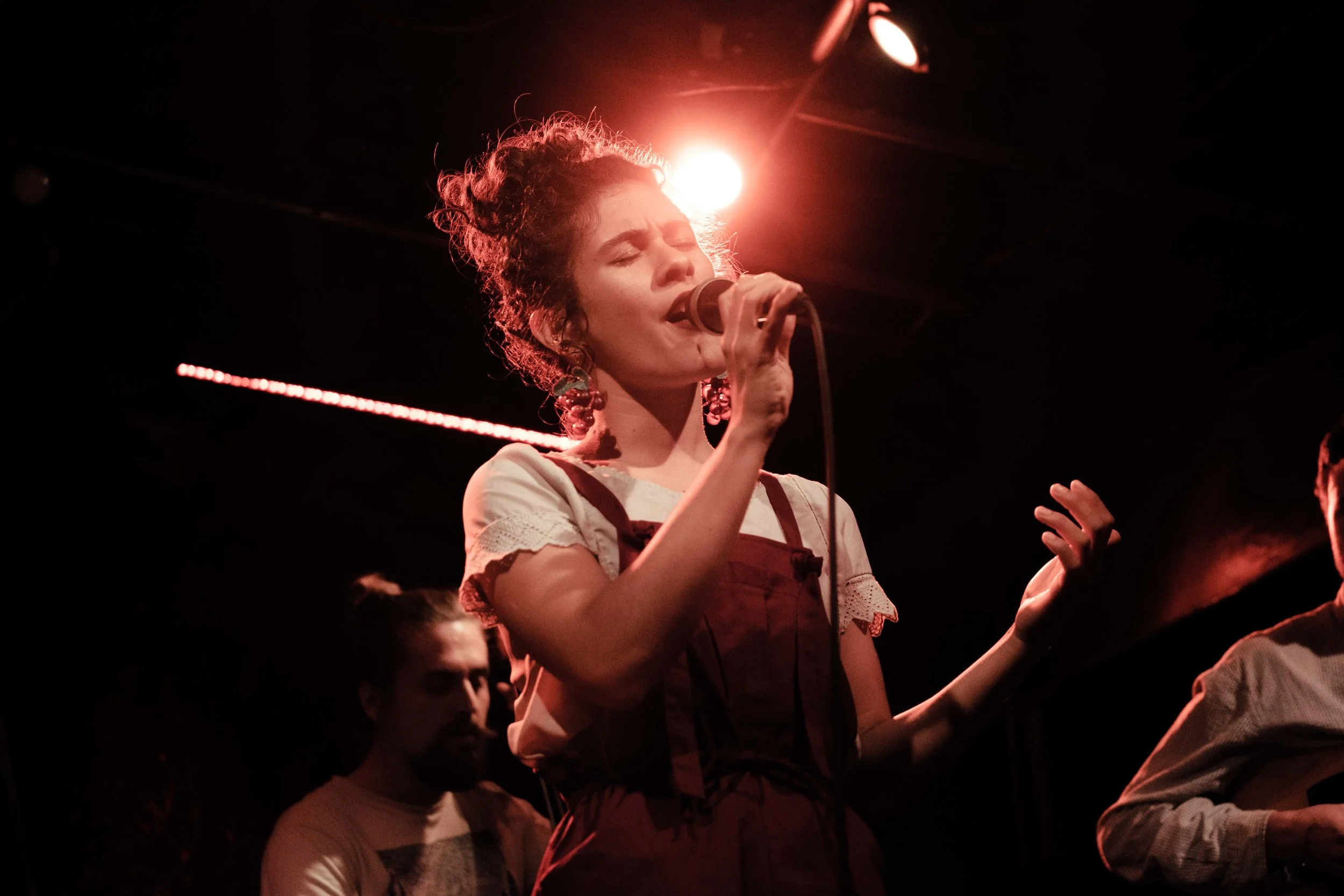 Photo by Emilio Mesa