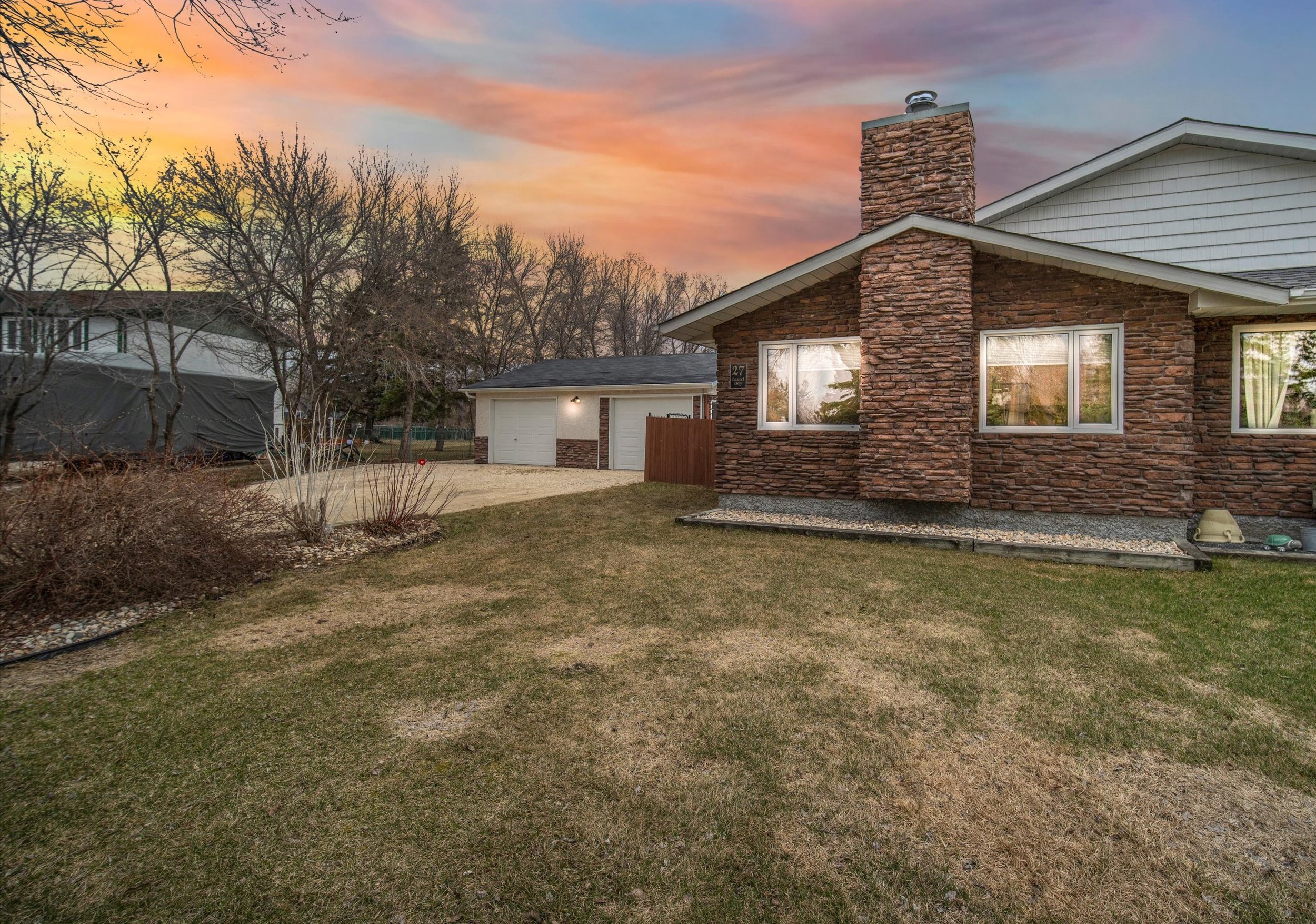 19-DSC07579 TWILIGHT.jpg