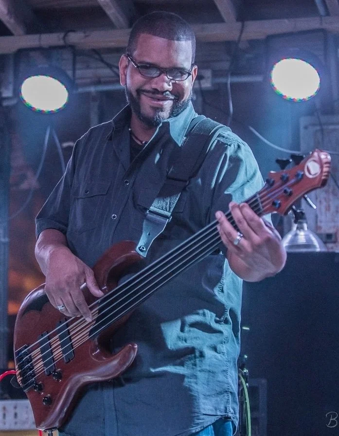 Kenny Lewis