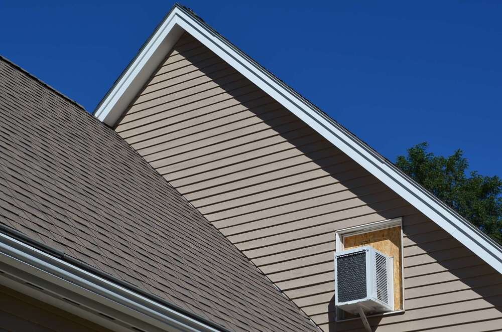 Full-Spectrum-Painting-Commercial-Exterior-Building-New-Hampshire-Vermont-Before.jpg