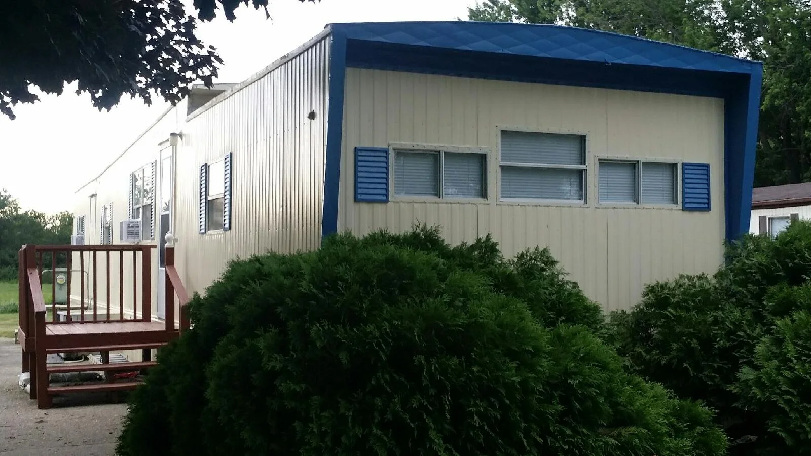 For savvy investors, mobile home parks are cash cows along with being a ripe target for consolidation