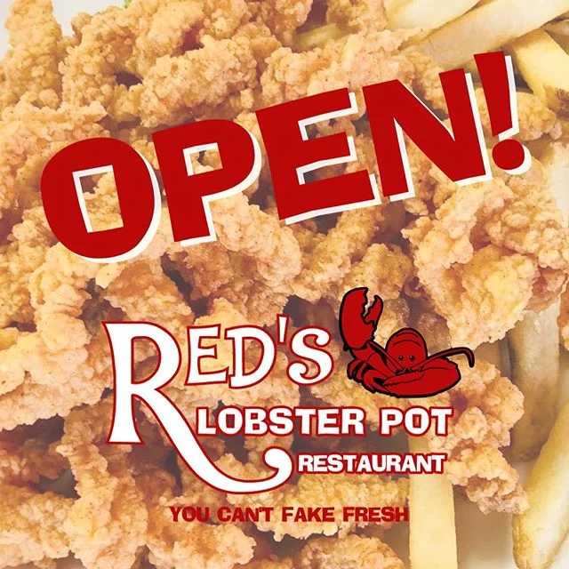 Red&rsquo;s is open! Come try our Crispy Clam Strips with Homemade Cocktail Sauce! Yum! 😋 
#clamstrips #yum #lunch #PointPleasantBeach #JerseyShore
